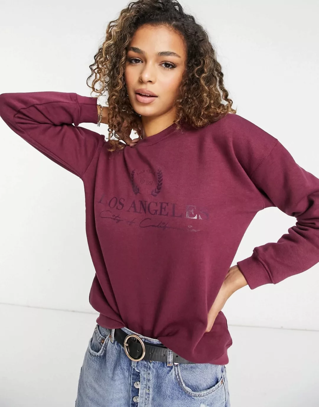 Lasula – Sweatshirt mit City-Slogan in Beere-Rot günstig online kaufen