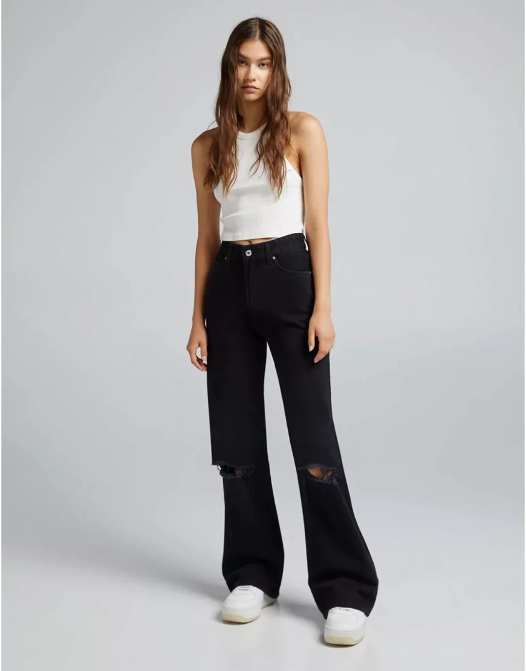 Bershka – Straight Jeans im Stil der 90er in Schwarz günstig online kaufen