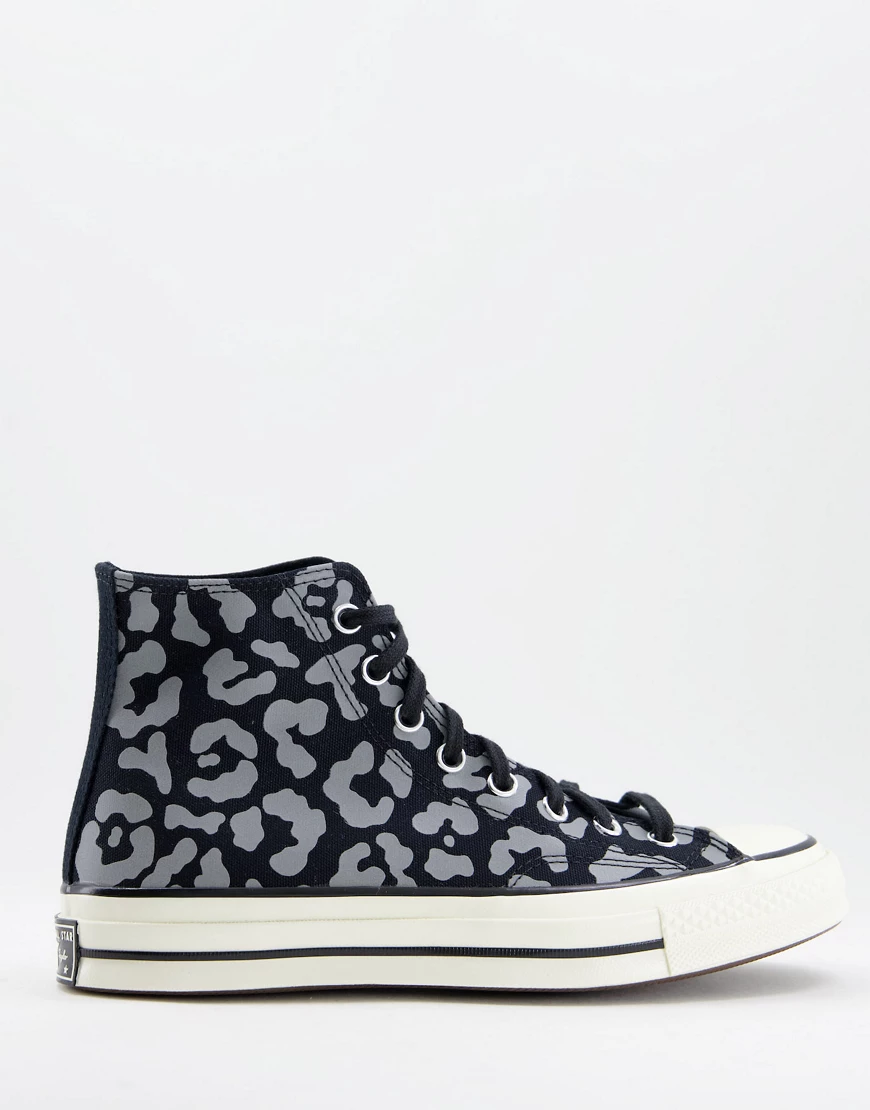 Converse – Chuck 70 Hi – Sneakerin Schwarz mit reflektierendem Leopardenmus günstig online kaufen