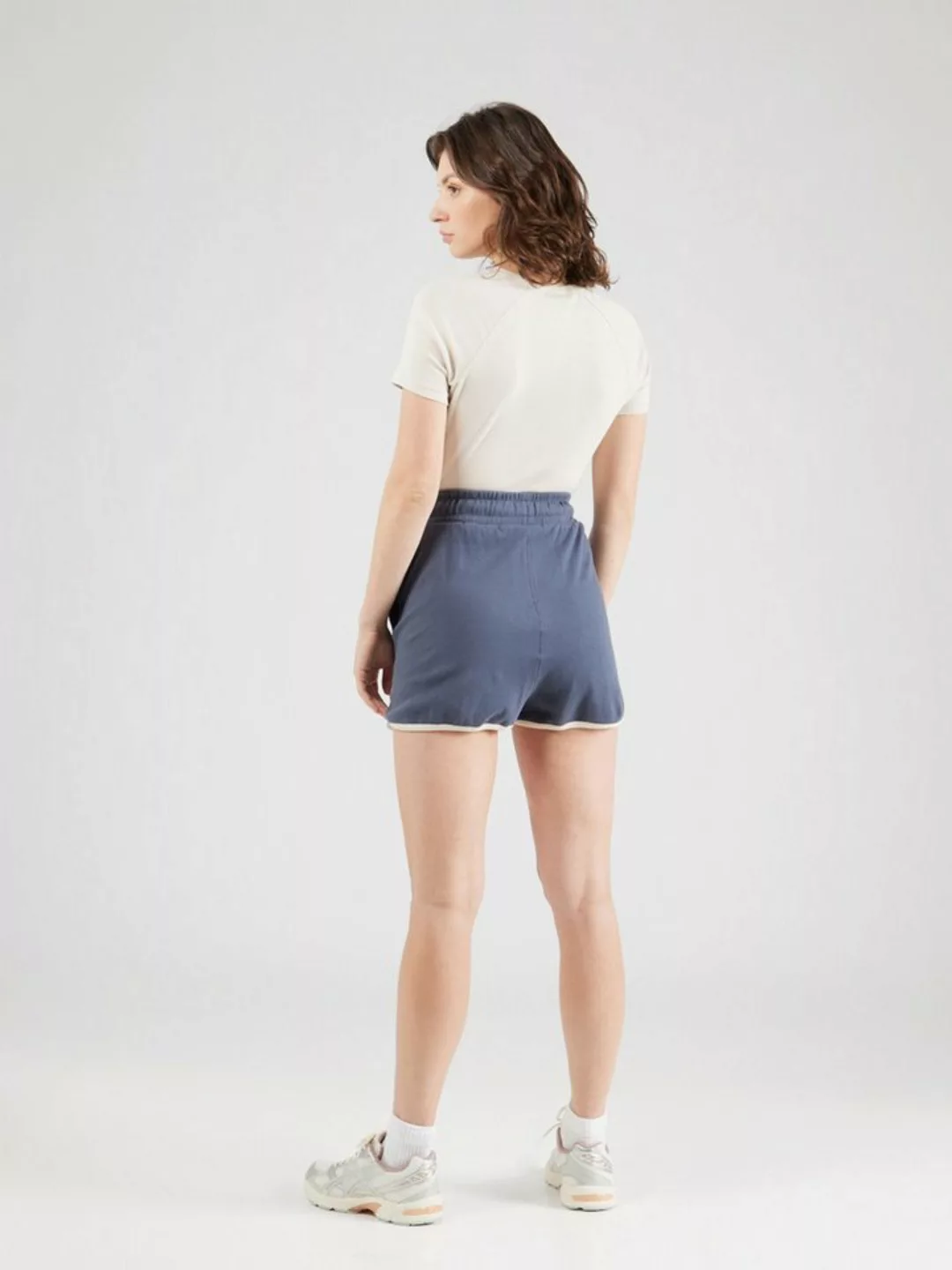 Ellesse Shorts Garnet (1-tlg) Seitenstreifen günstig online kaufen