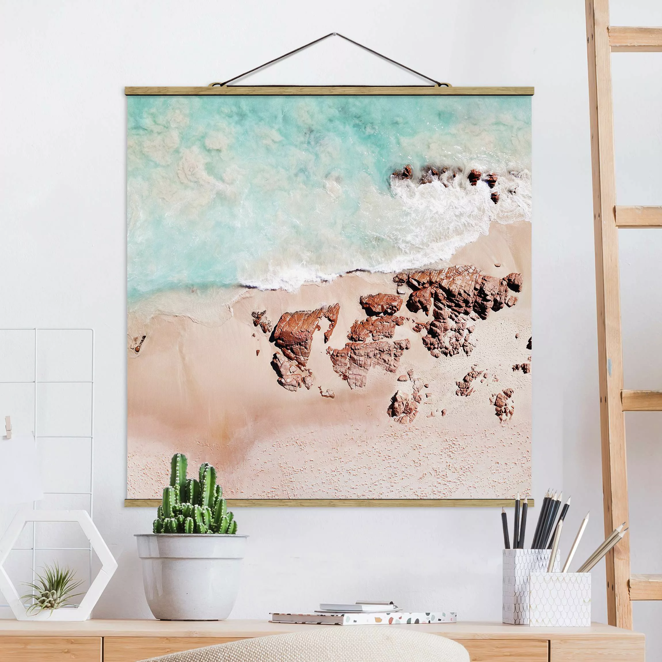 Stoffbild mit Posterleisten Golden Rose Beach günstig online kaufen