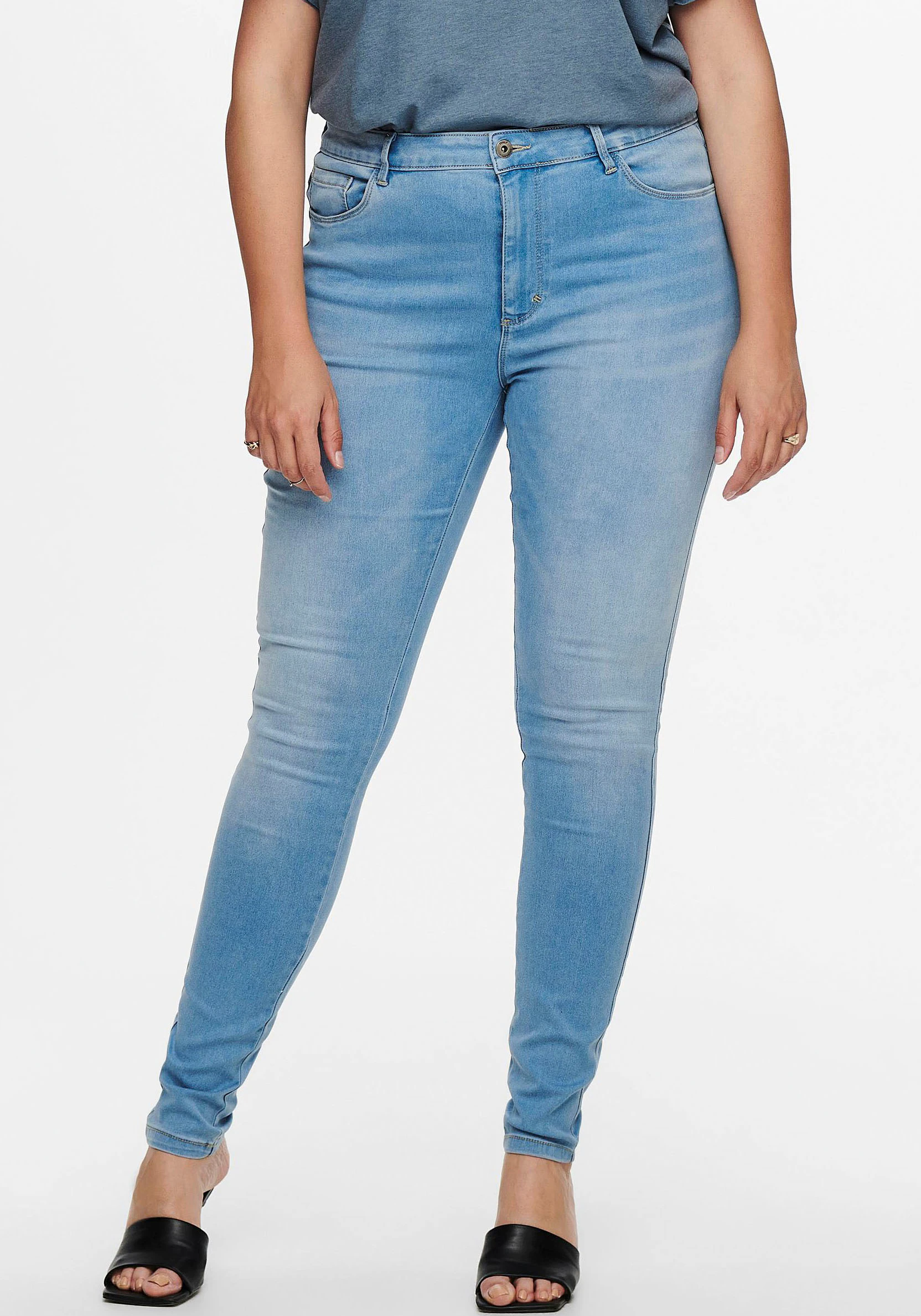 ONLY CARMAKOMA High-waist-Jeans "CARAUGUSTA HW SK BJ13333 LBD DNM NOOS" günstig online kaufen