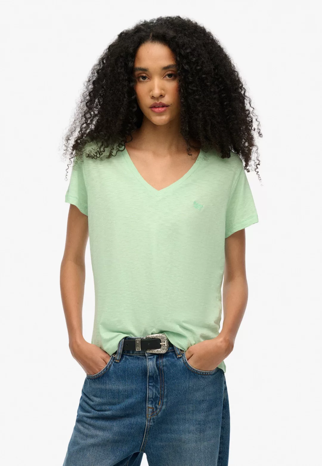 Superdry V-Shirt "STUDIOS SLUB EMB VEE TEE", strukturiertes T-Shirt mit V-A günstig online kaufen