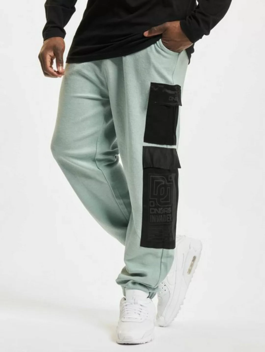 URBAN CLASSICS Stoffhose Herren Dangerous DNGRS Cumulus Sweatpants (1-tlg) günstig online kaufen