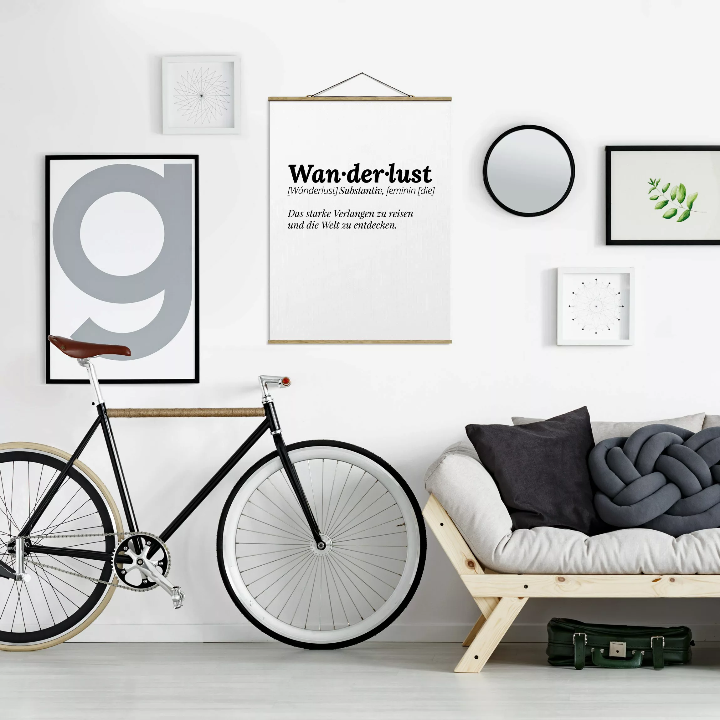 Stoffbild Spruch mit Posterleisten - Hochformat Die Definition von Wanderlu günstig online kaufen