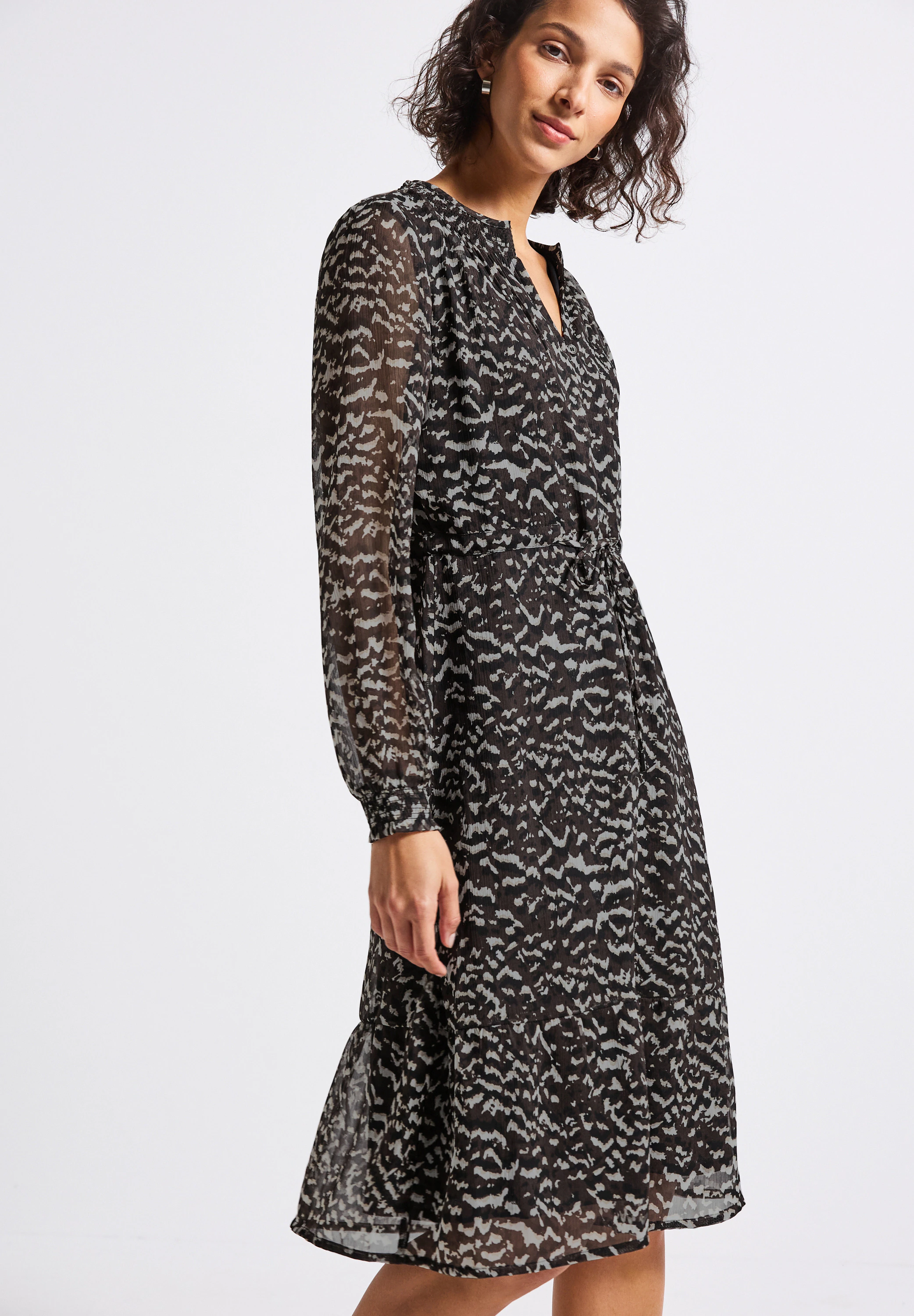 STREET ONE Chiffonkleid, mit All-Over Print günstig online kaufen