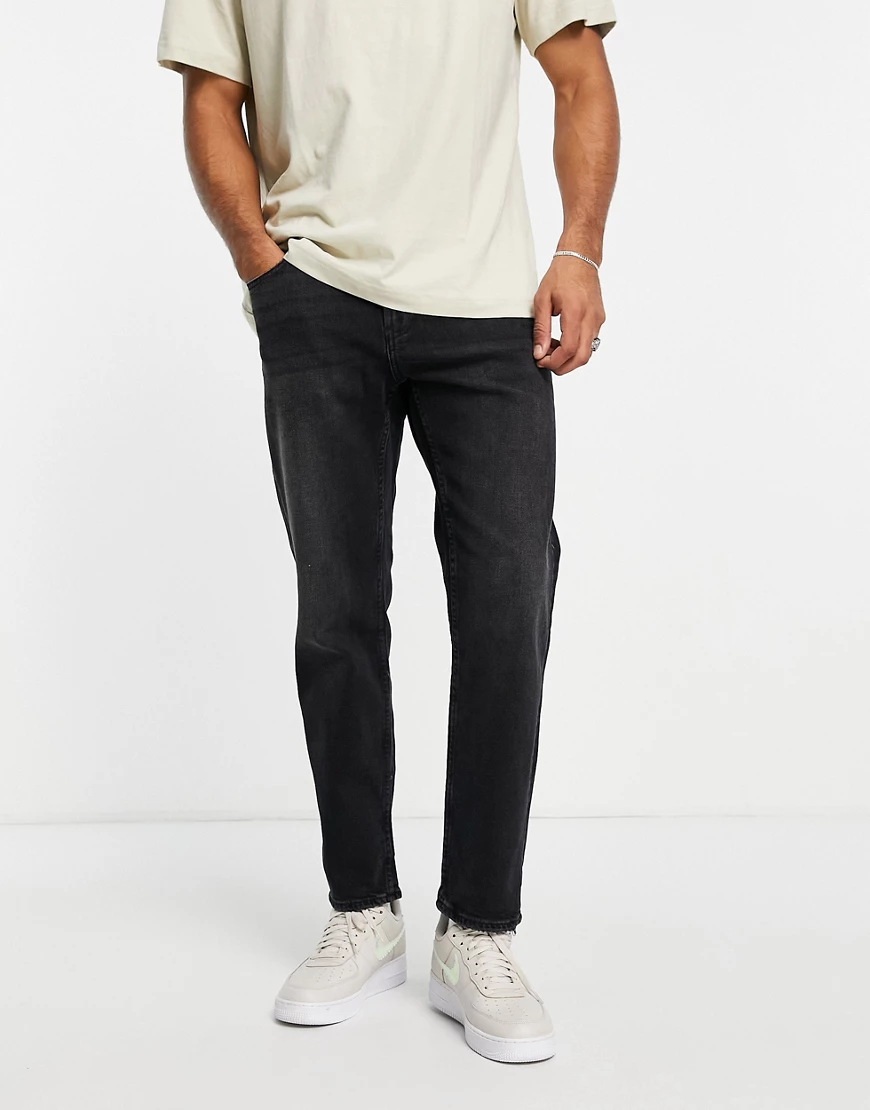 Pull&Bear – Gerade geschnittene Vintage-Jeans in Schwarz günstig online kaufen