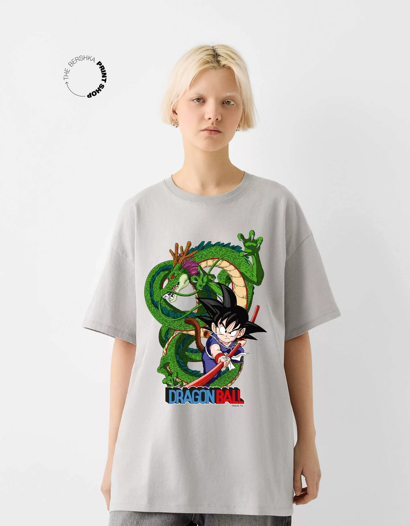 Bershka Oversize-Shirt Dragon Ball Mit Kurzen Ärmeln Damen S Grau günstig online kaufen