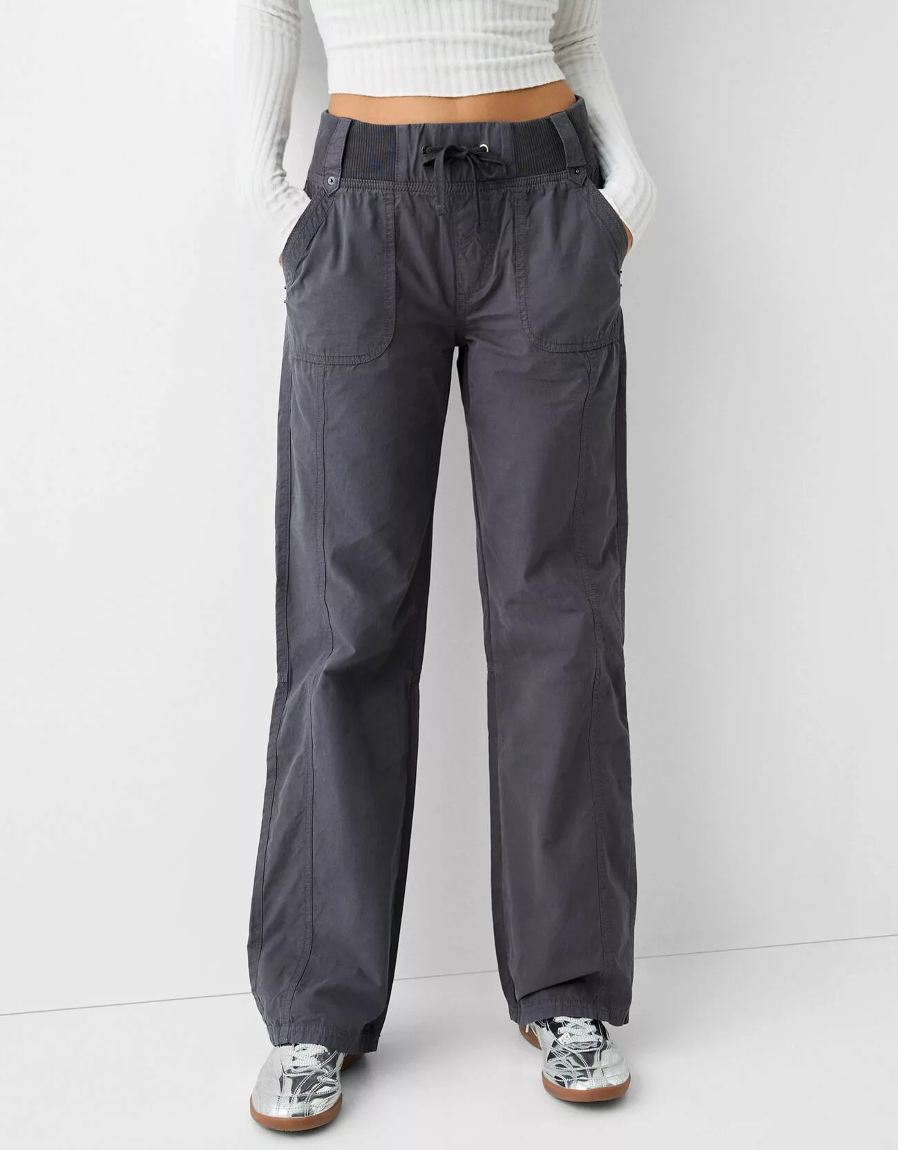 Bershka Straight-Fit-Hose Aus Baumwolle Mit Bund Im Rippenstrick Damen M Du günstig online kaufen