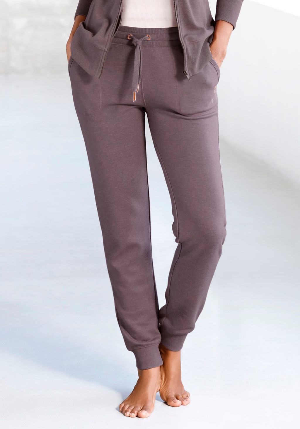 Bench. Loungewear Loungehose, mit aufgesetzten Taschen, Loungewear günstig online kaufen