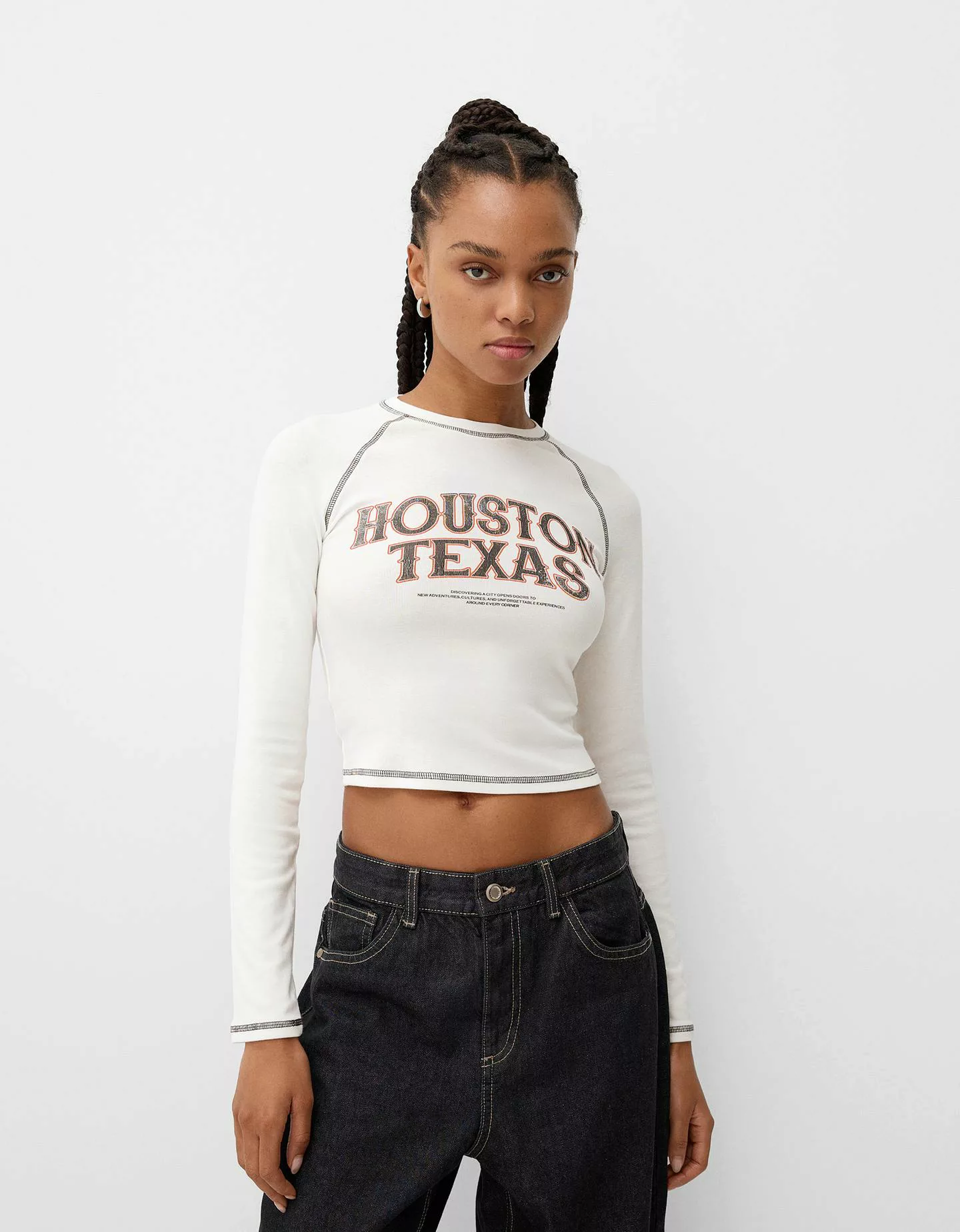 Bershka Langarmshirt Mit Kontrast Und Print Damen M Rohweiß günstig online kaufen