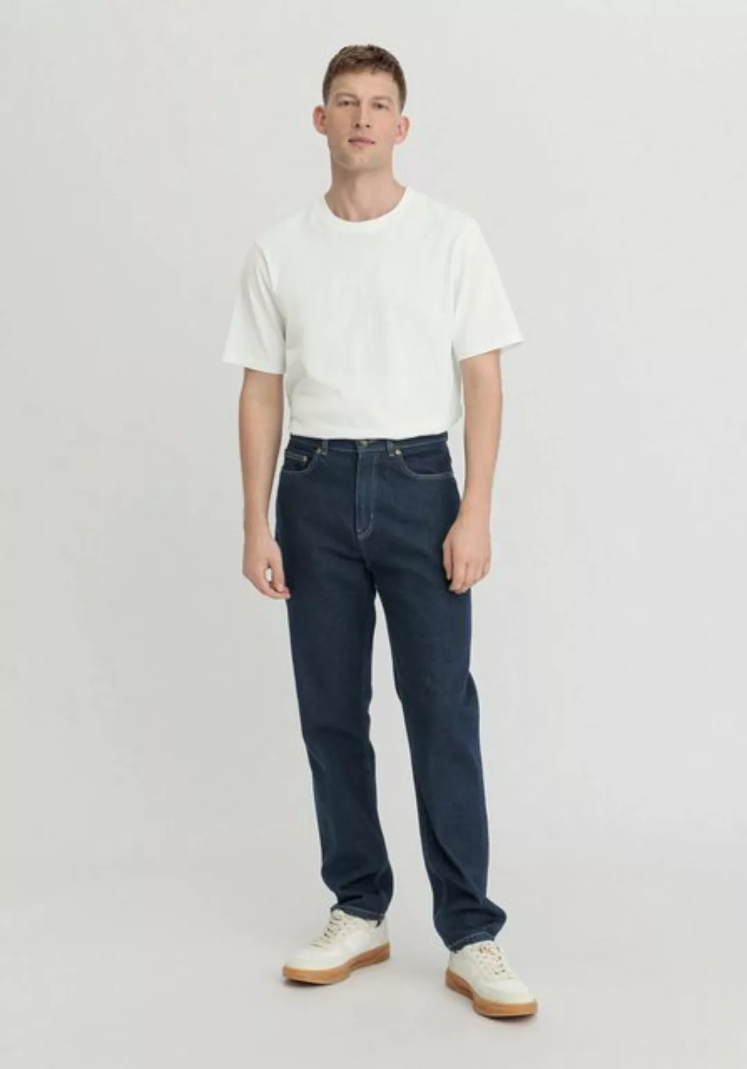 Hessnatur Bequeme Jeans Mads Relaxed Tapered aus reinem Bio-Denim (1-tlg) günstig online kaufen