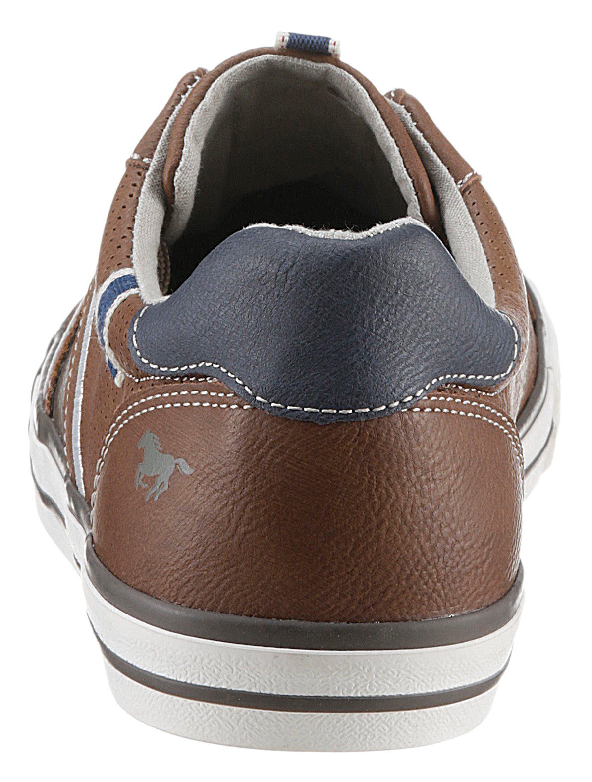 Mustang Shoes Sneaker mit kontrastreichen Details, günstig online kaufen