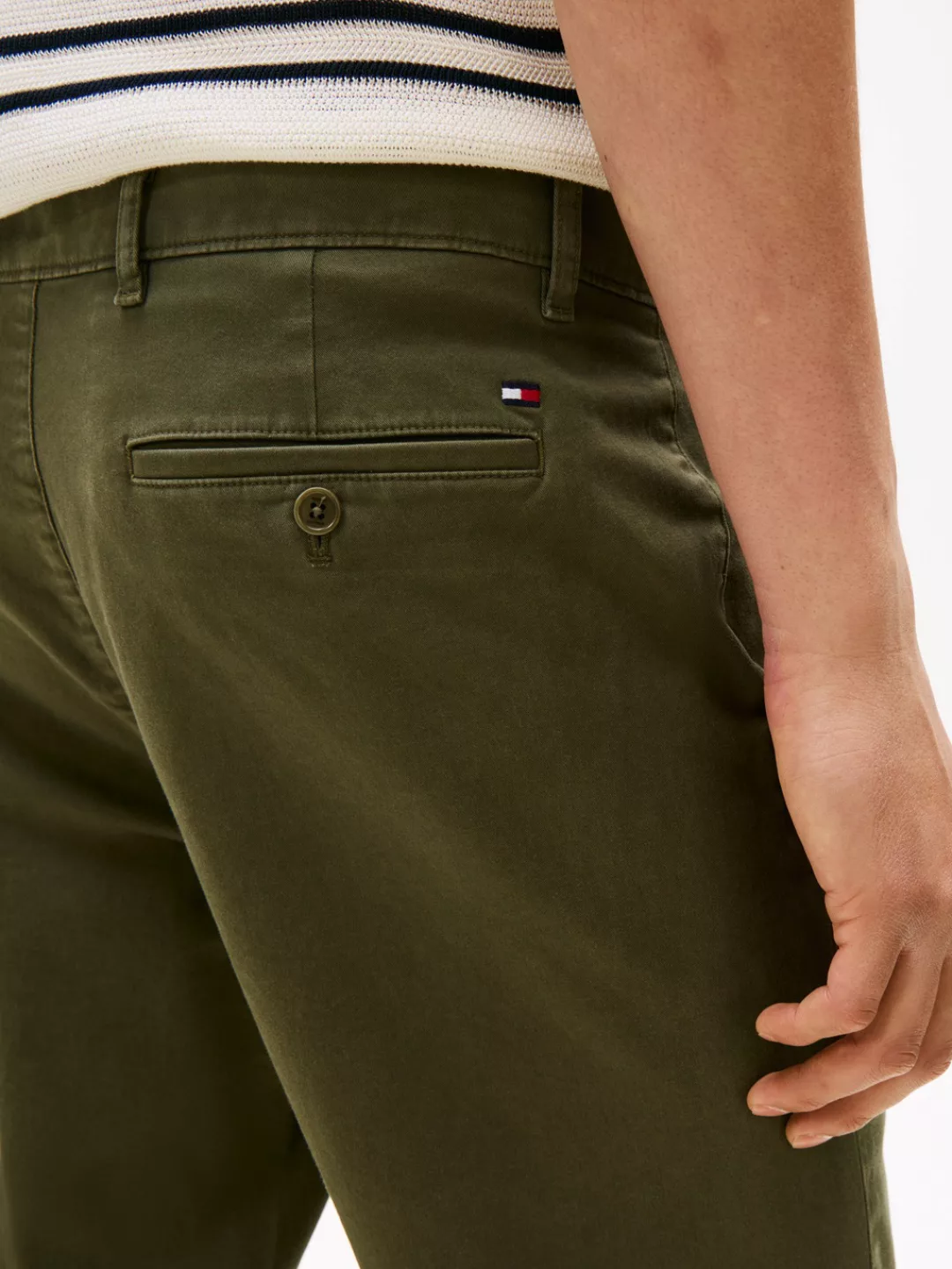 Tommy Hilfiger Chinohose "CORE HARLEM ESSENTIAL", Tapered Leg, Basic, schli günstig online kaufen