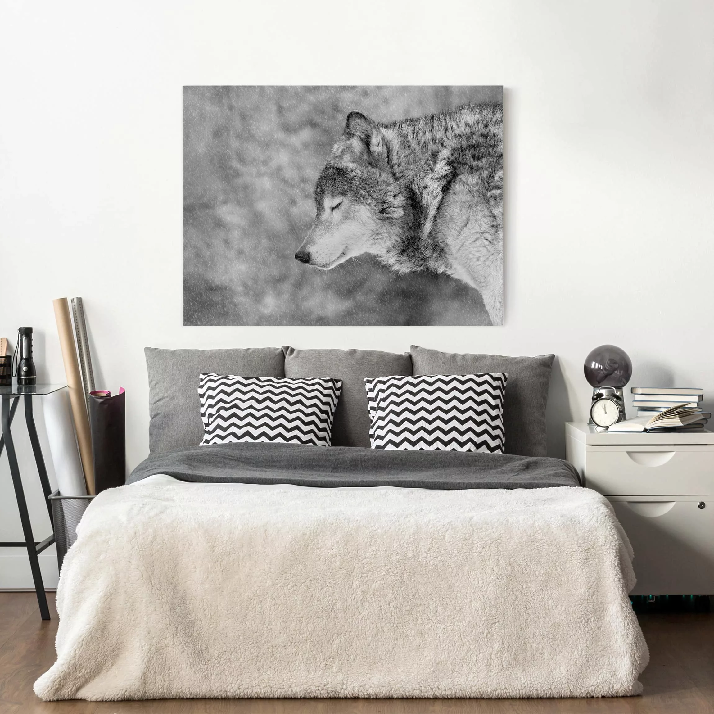Leinwandbild Schwarz-Weiß - Querformat Winter Wolf günstig online kaufen