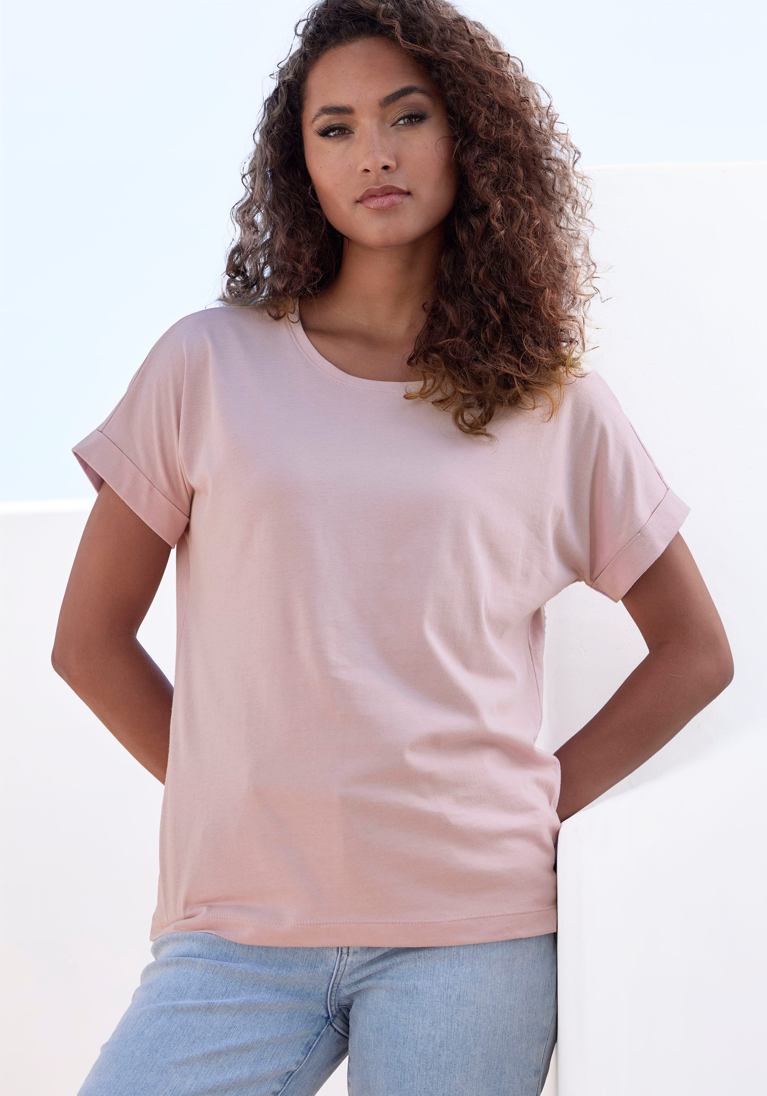 Copenhagen Studios T-Shirt "mit dezentem Logoprint vorn", aus softer Jersey günstig online kaufen