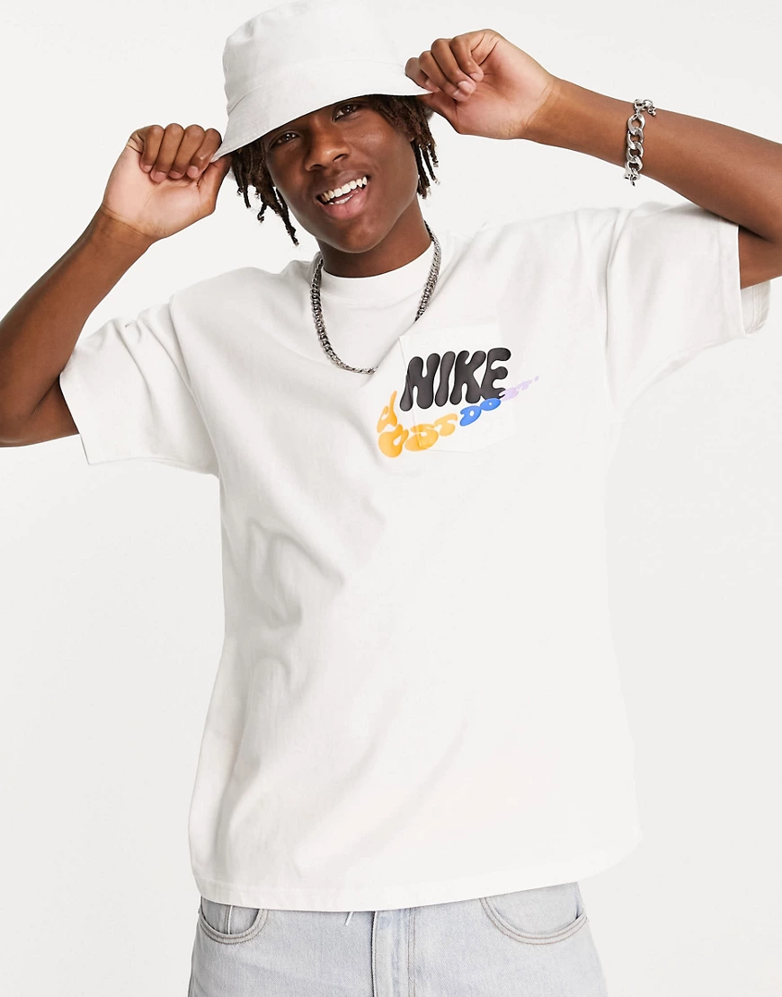 Nike – Sport Power – Schweres Oversize-T-Shirt in Weiß günstig online kaufen