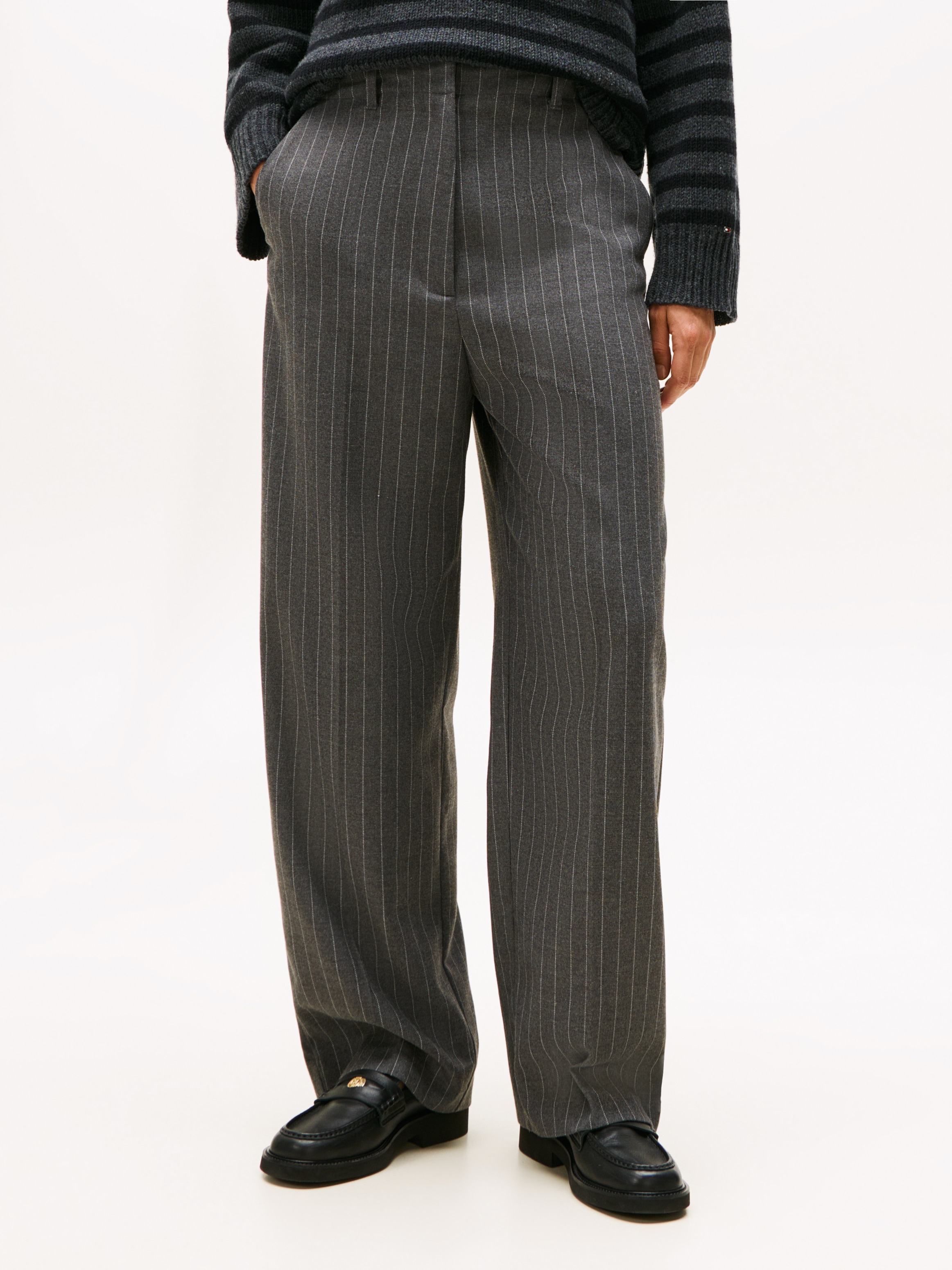 Tommy Hilfiger Anzughose "PINSTRIPE LOOSE STRAIGHT PANT", mit Nadelstreifen günstig online kaufen