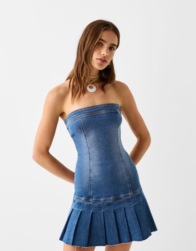 Bershka Minikleid Aus Denim Mit Kellerfalten Damen Xs Ausgewaschenes Blau günstig online kaufen