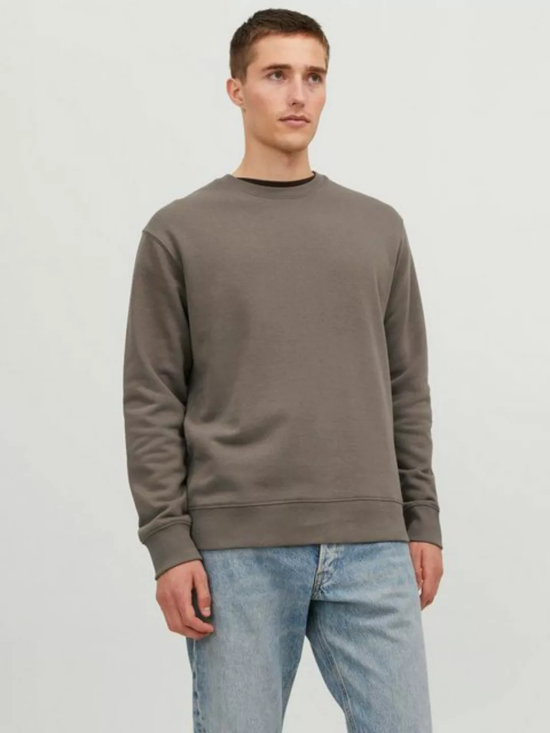 Jack & Jones Sweatshirt JJESTAR BASIC SWEAT CREW NECK NOOS mit Rundhalsauss günstig online kaufen