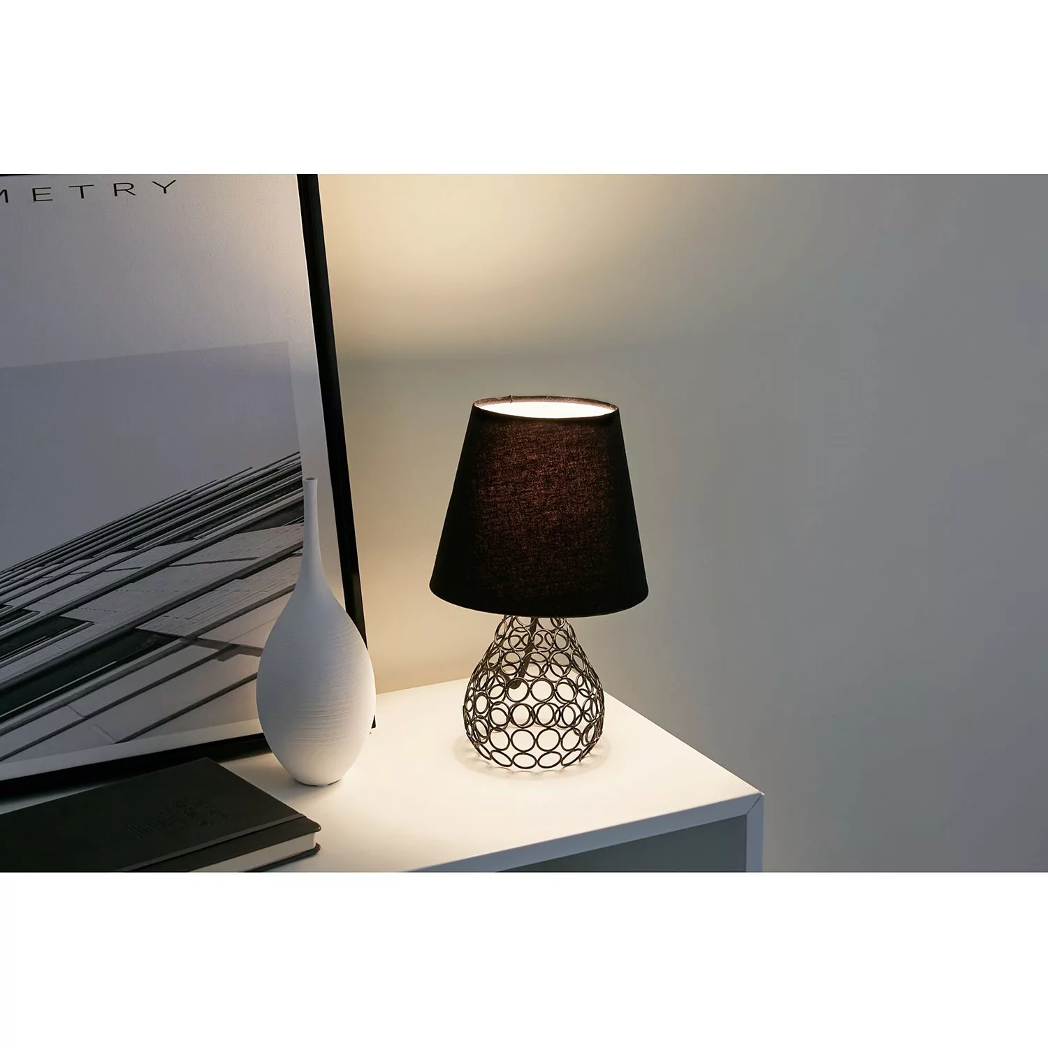 Pauleen Black Brilliance Tischlampe mit Metallfuß günstig online kaufen