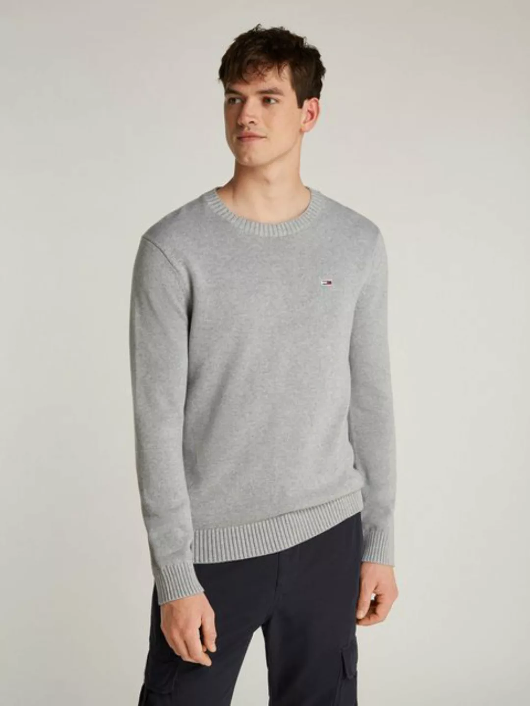 Tommy Jeans Strickpullover TJM SLIM ESSNTLS C-NECK SWEATER mit Markenlogo a günstig online kaufen