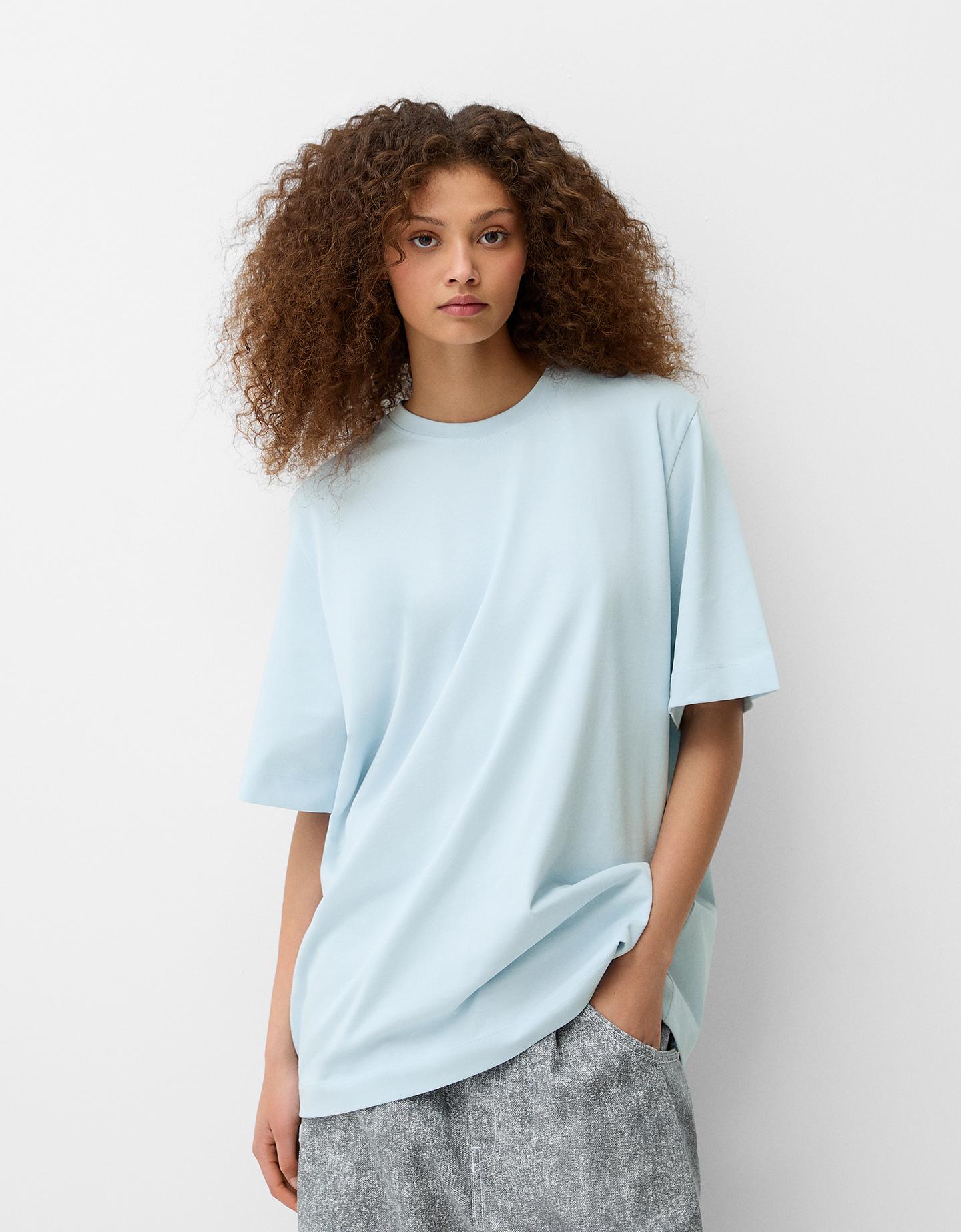 Bershka Oversize-T-Shirt Mit Kurzen Ärmeln Und Schulterpolstern Damen S Bla günstig online kaufen