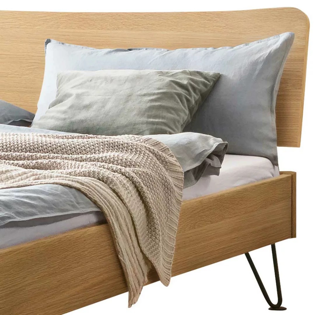 140x200 cm Bett Eiche hell aus Massivholz Vierfußgestell aus Metall günstig online kaufen