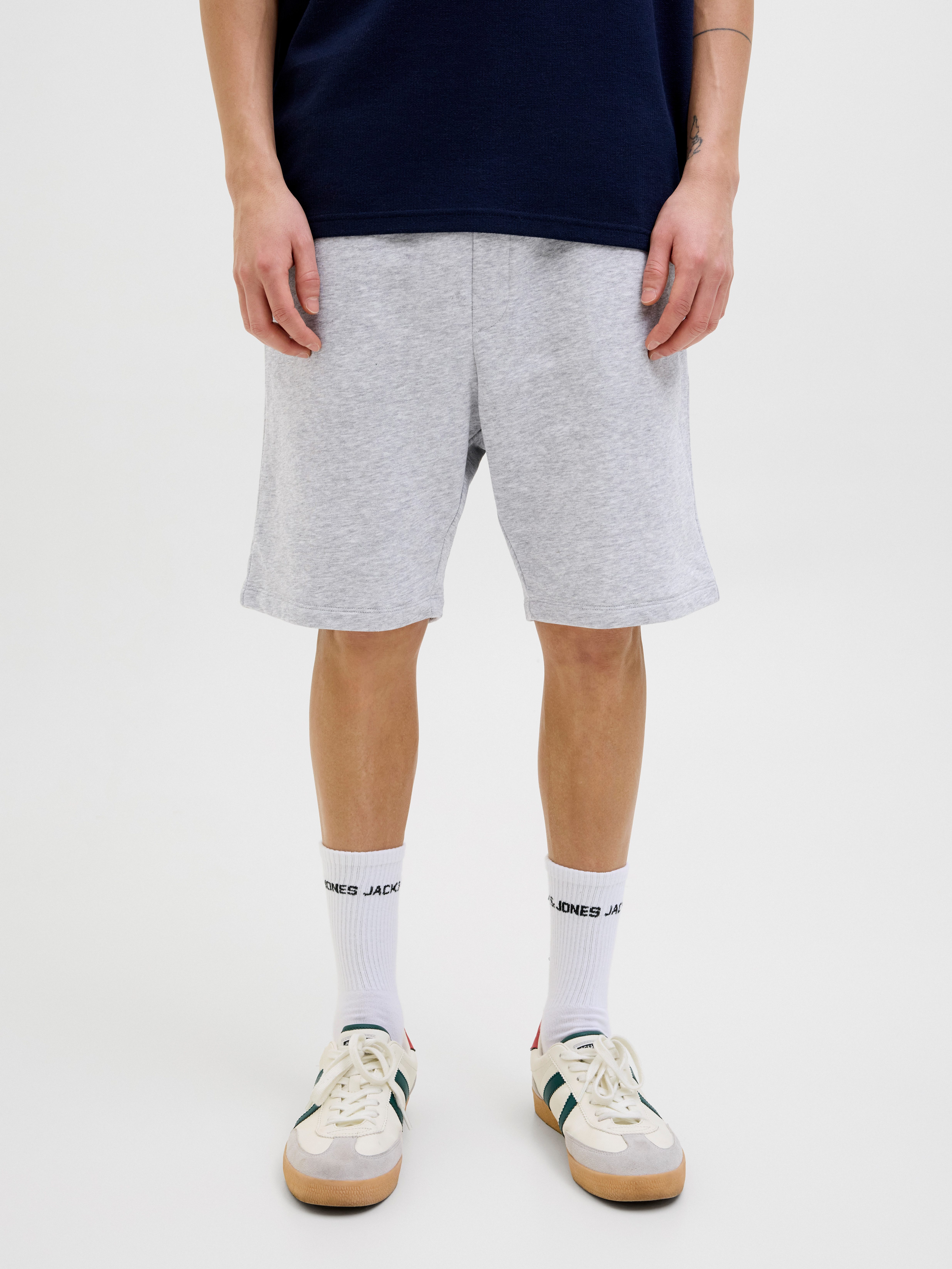 Jack & Jones Sweatshorts JPSTGORDON BRADLEY günstig online kaufen