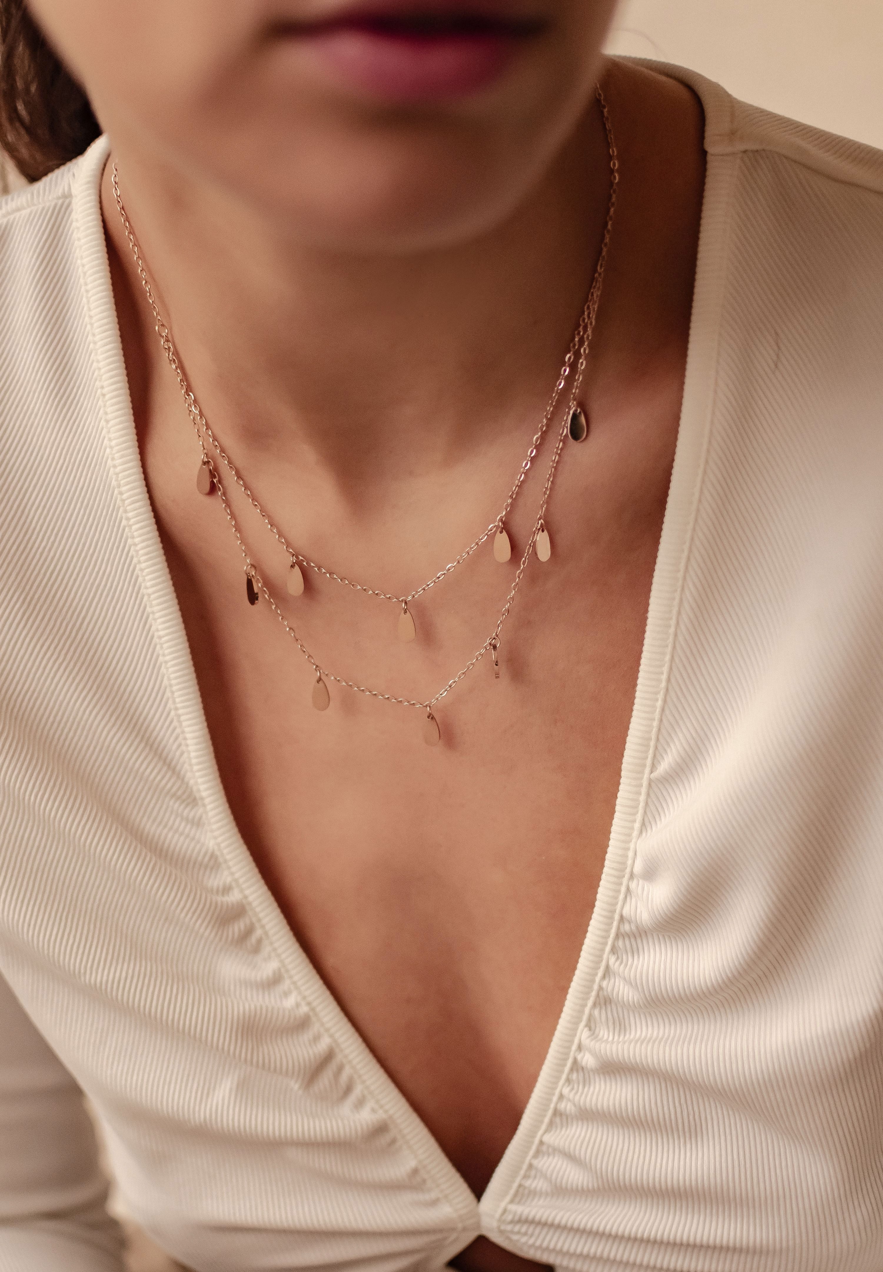Hey Happiness Collier Mehrsträngig mit Tropfenanhängern, günstig online kaufen