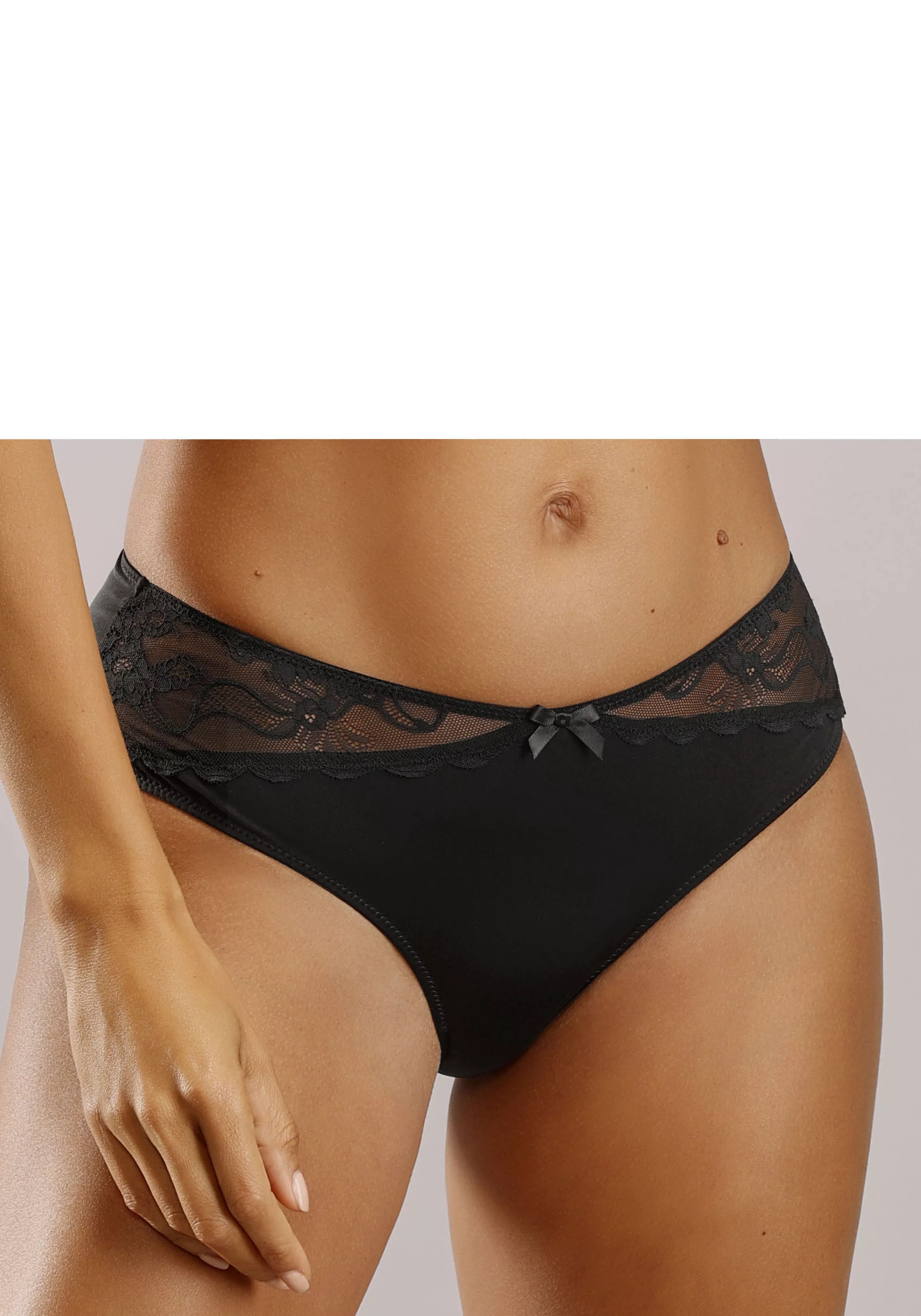 LASCANA Tanga "Vittoria", mit Spitzeneinsätzen günstig online kaufen