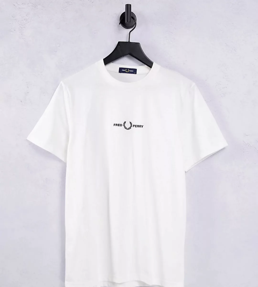 Fred Perry – T-Shirt in Weiß mit Logostickerei, exklusive bei ASOS günstig online kaufen
