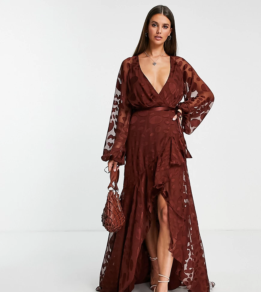 ASOS DESIGN Tall – Maxi-Wickelkleid aus Satin mit Jacquard-Punktemuster und günstig online kaufen