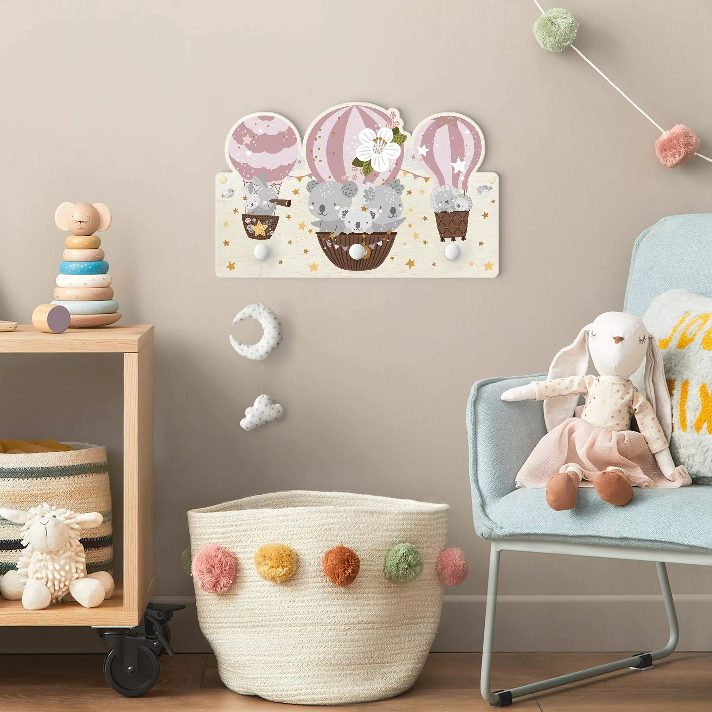 Kindergarderobe Holz Tiere in Ballons Wolken Sterne rosa günstig online kaufen
