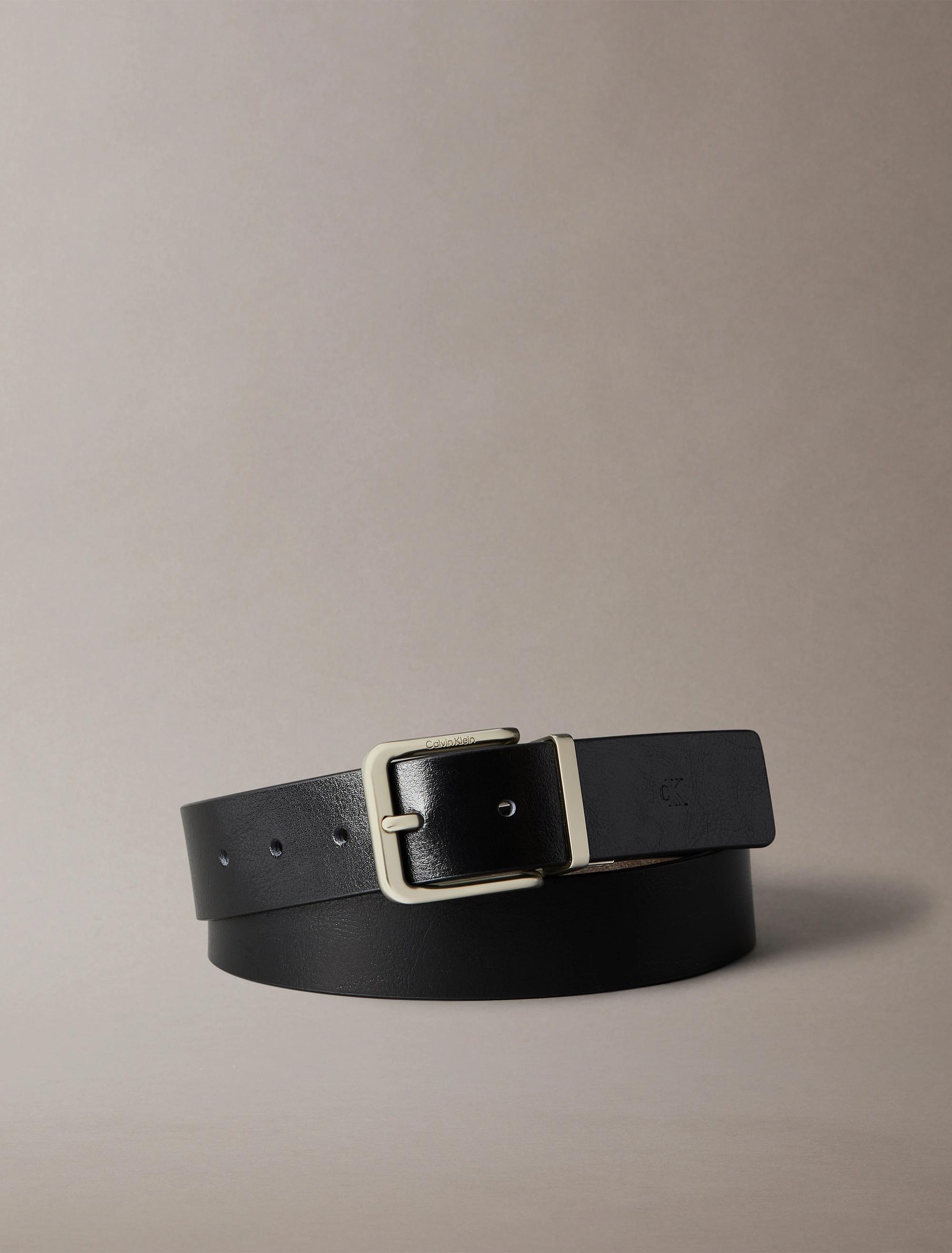 Calvin Klein Jeans Ledergürtel "CASUAL PIN BUCKLE 35MM ADJ/REV" günstig online kaufen
