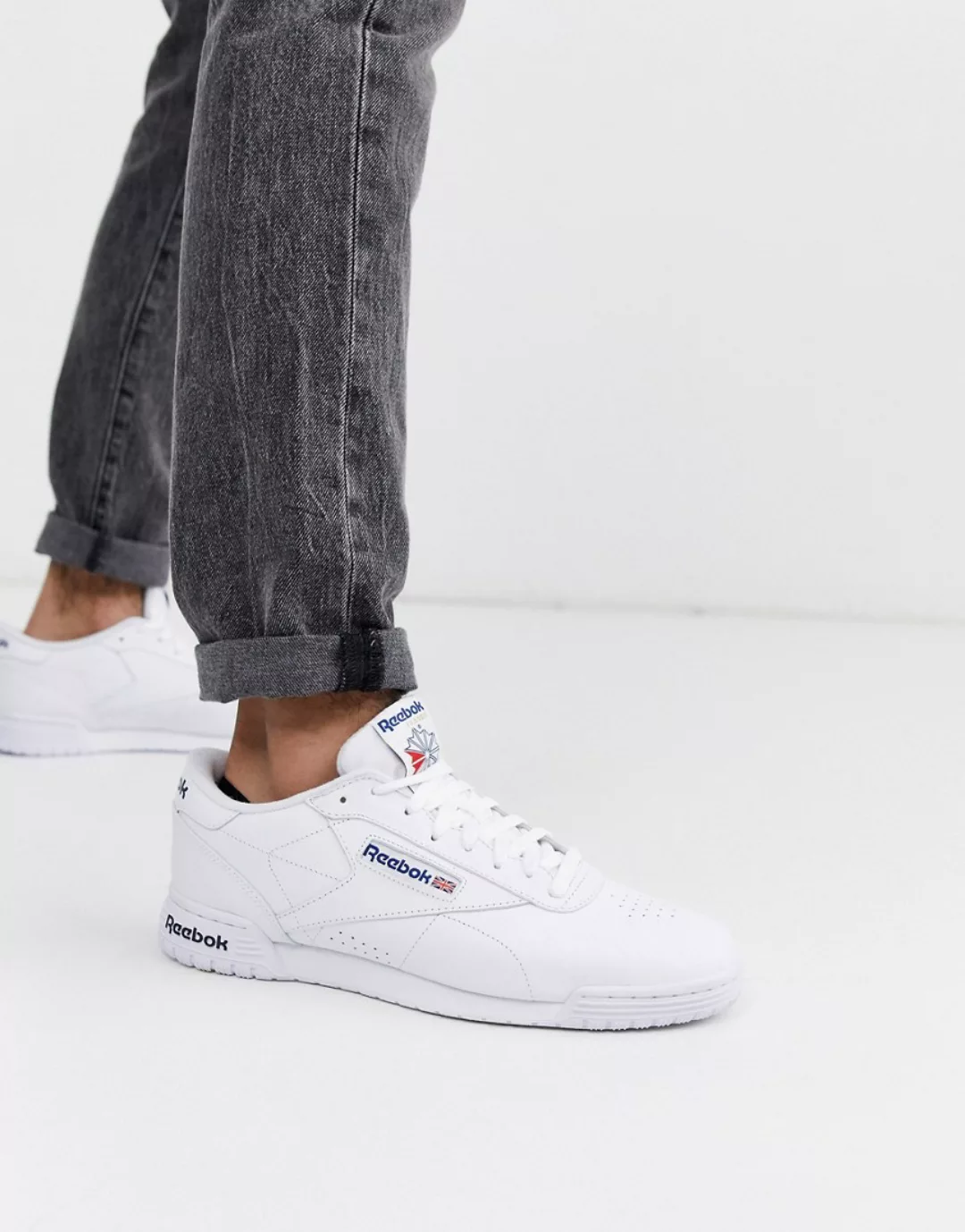 Reebok – Ex-o-fit – Sneaker aus weißem Leder günstig online kaufen