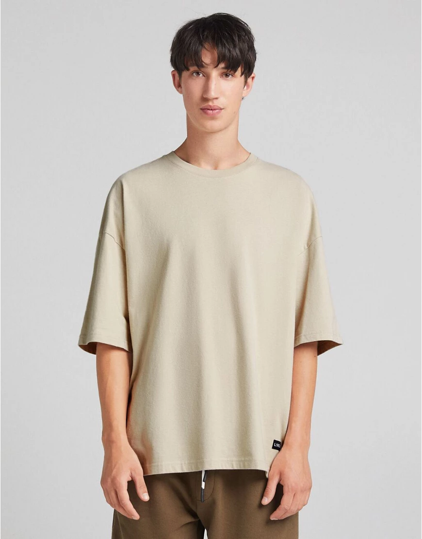 Bershka - Oversize-T-Shirt in Stein-Neutral günstig online kaufen