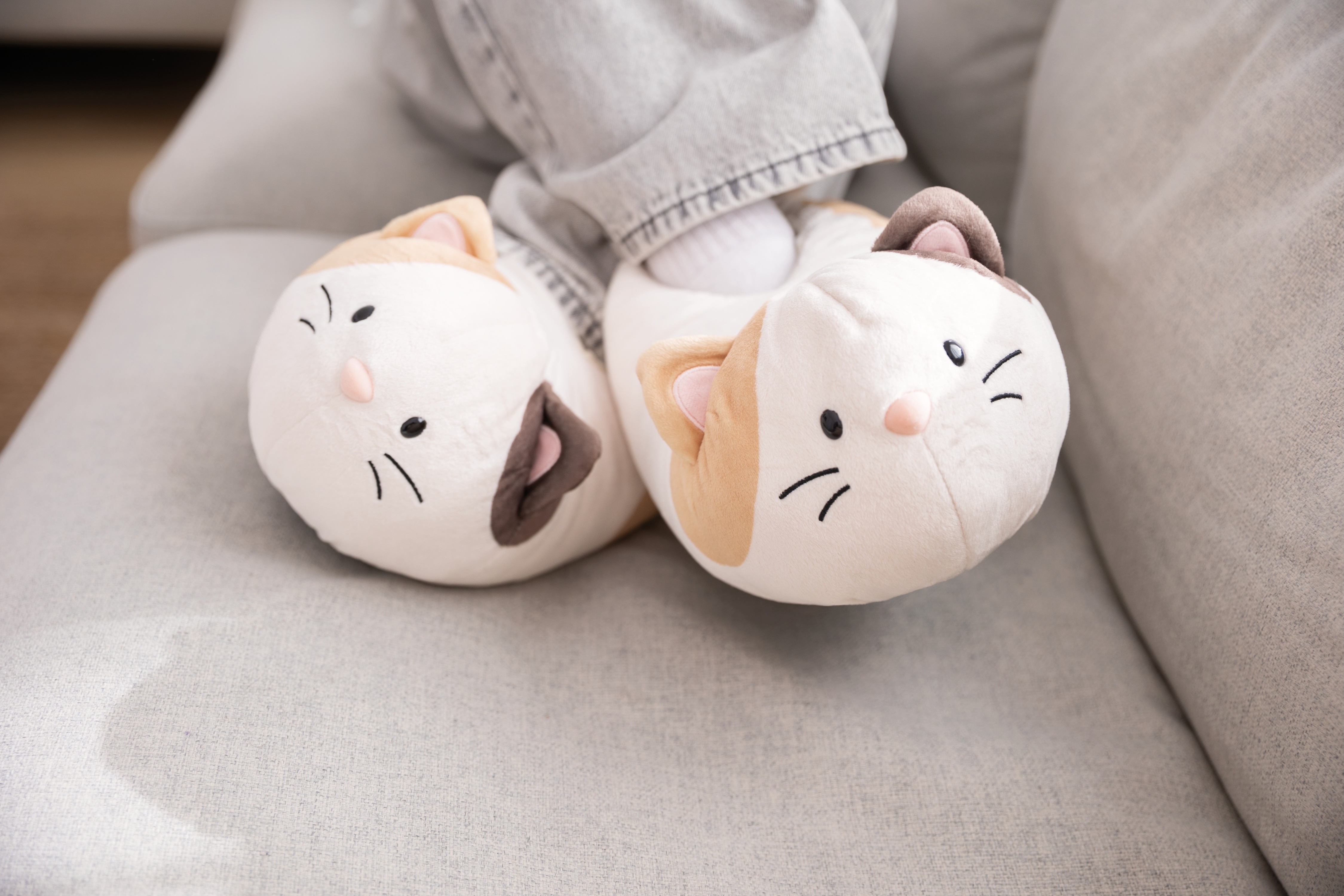 Nici Plüsch Hausschuhe "Nici Green Mymochi Katze Angy", Hausschuh zum Schlu günstig online kaufen