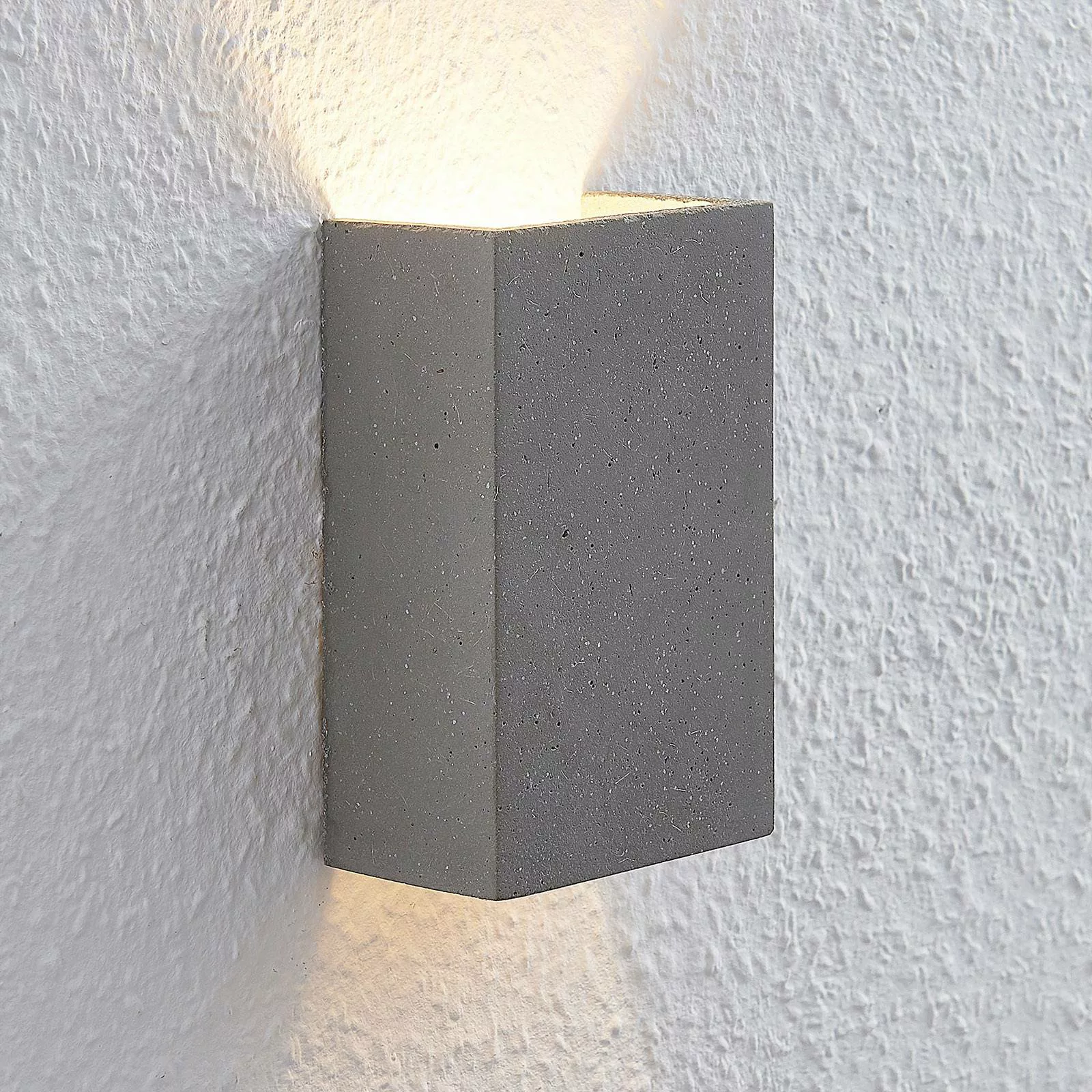 Lindby Wandleuchte Albin, grau, Beton, G9, 16 cm hoch günstig online kaufen