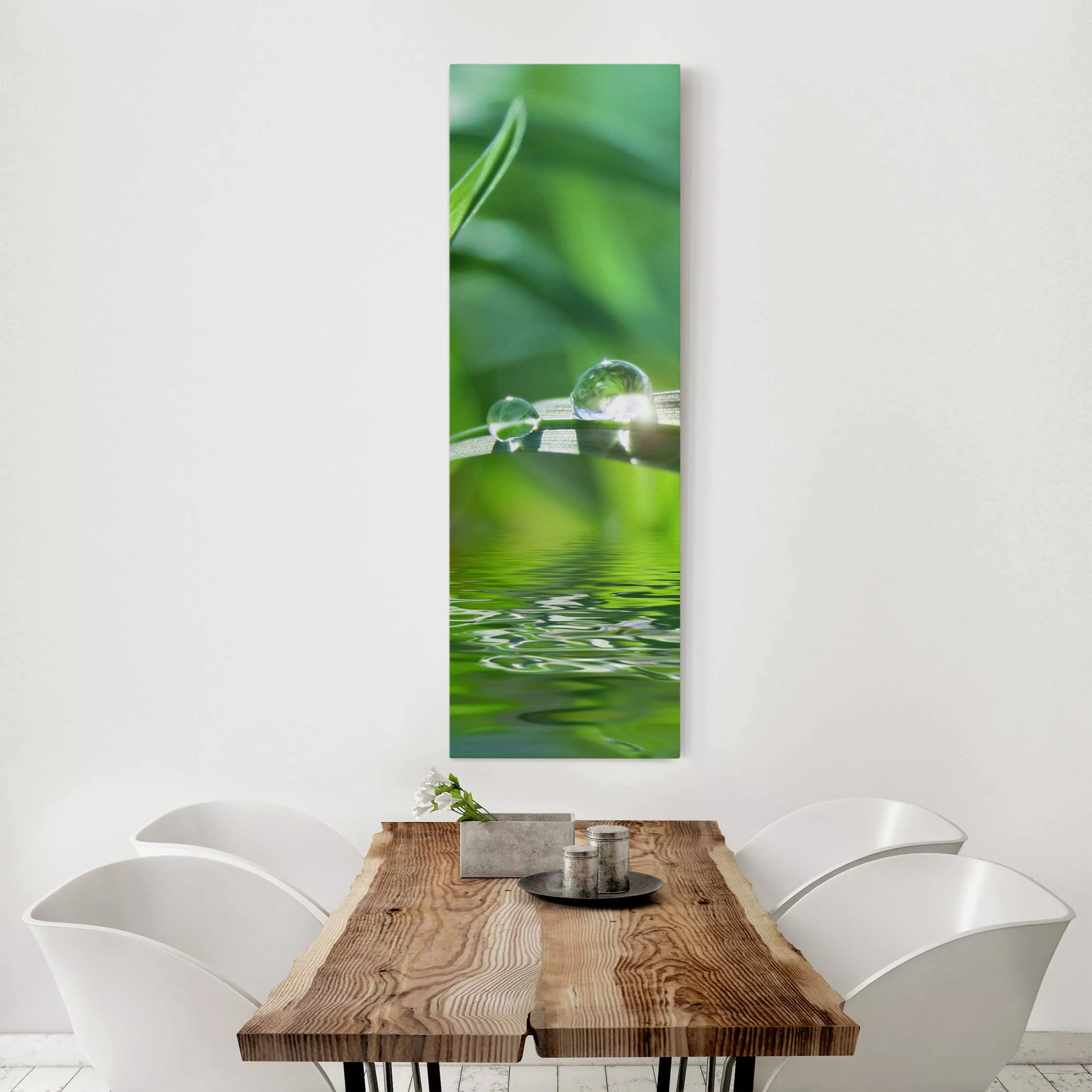 Leinwandbild Blumen - Hochformat Green Ambiance II günstig online kaufen