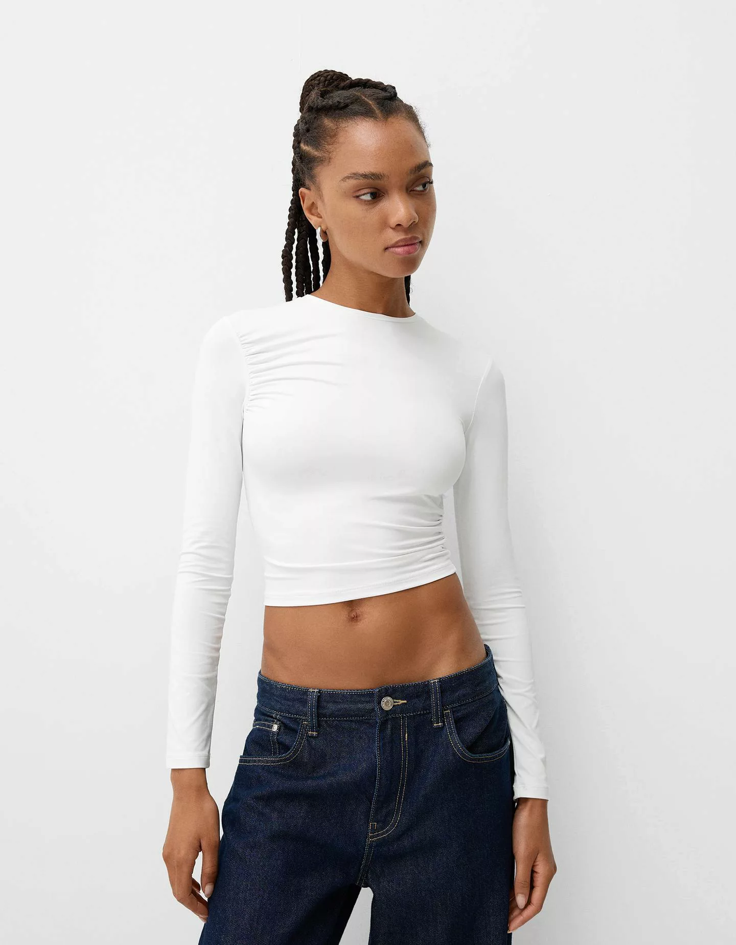 Bershka Langarmshirt Aus Polyamid Mit Langen Ärmeln Und Raffungen Damen Xs günstig online kaufen