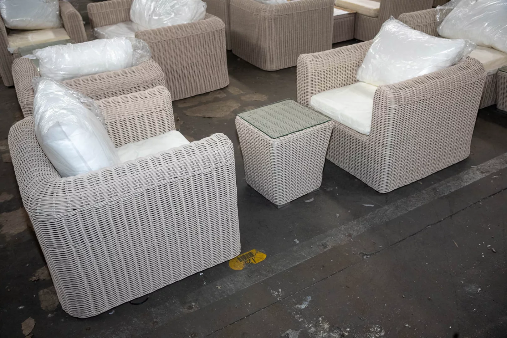 #HBM 2926: 2x Sessel Marbella + Beistelltisch Mandal (neu) 5mm-perlweiß günstig online kaufen