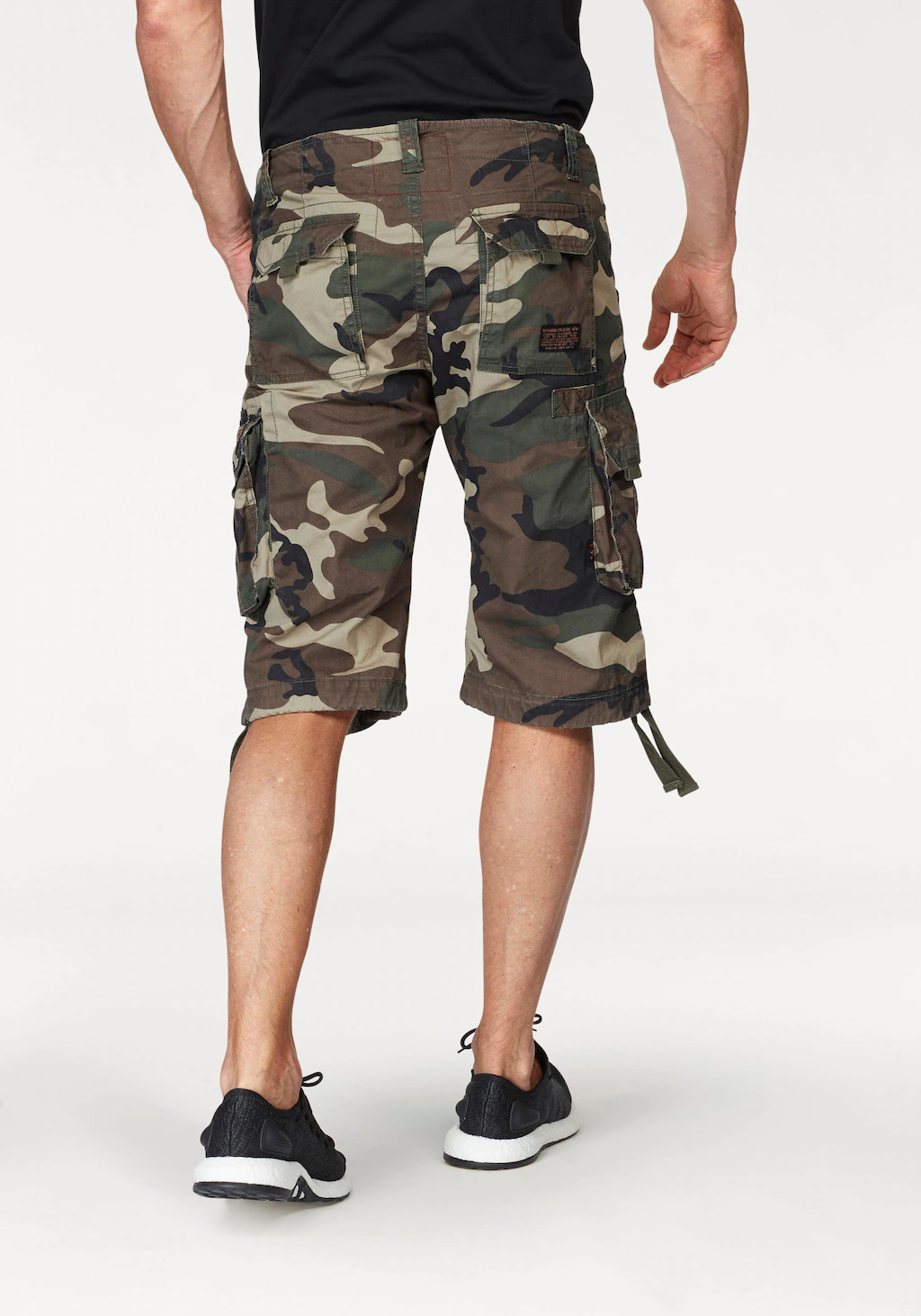 Alpha Industries Shorts "ALPHA INDUSTRIES Men - Shorts Jet Short Camo" günstig online kaufen