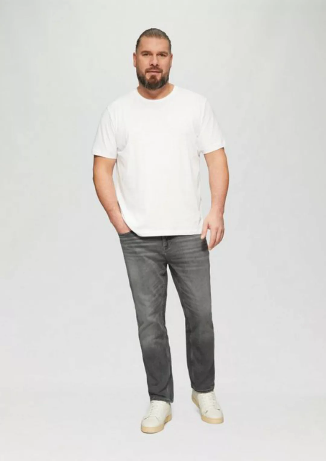 s.Oliver Stoffhose Jeans Nelio / Relaxed Fit / Mid Rise / Straight Leg Blen günstig online kaufen