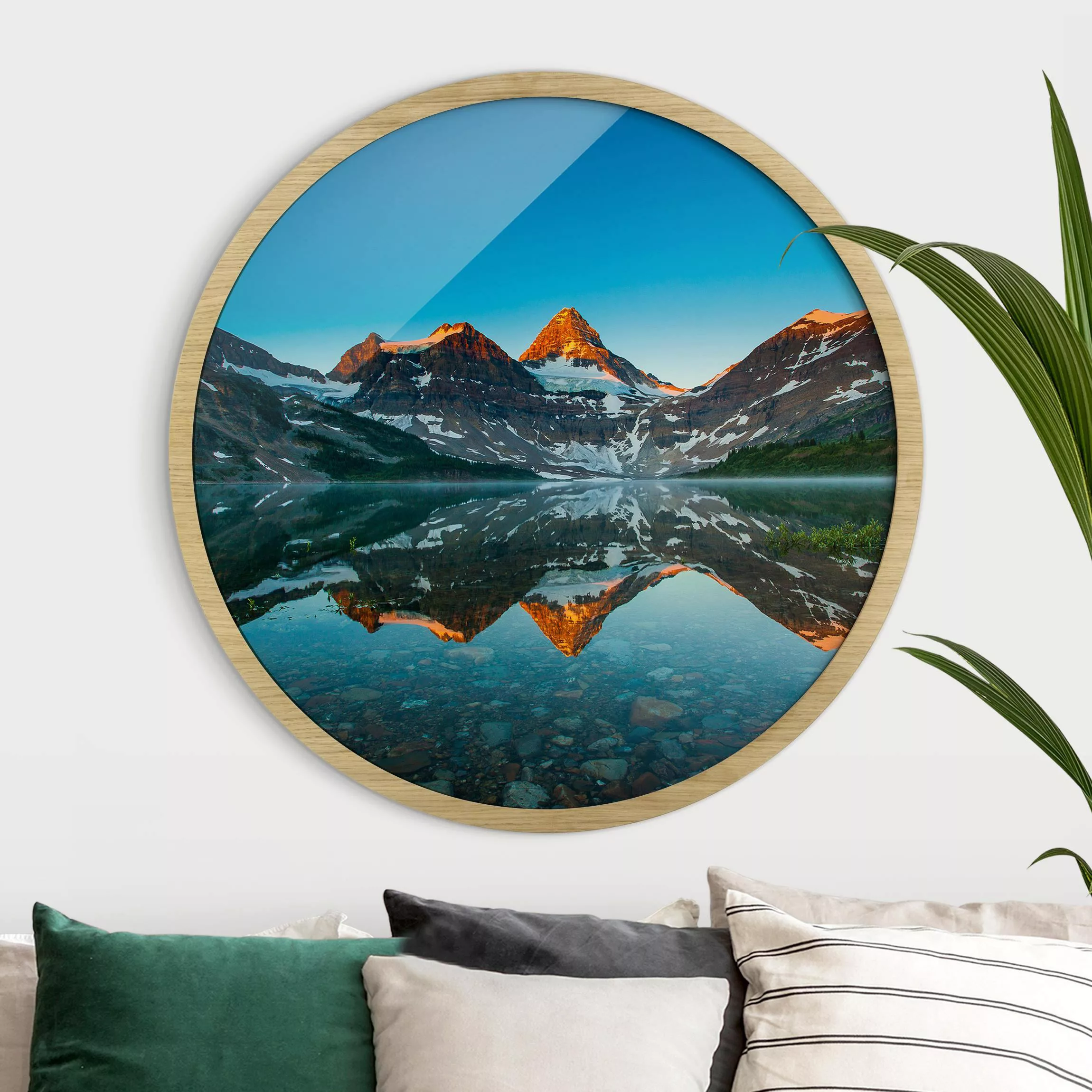 Rundes Gerahmtes Bild Berglandschaft am Lake Magog in Kanada günstig online kaufen