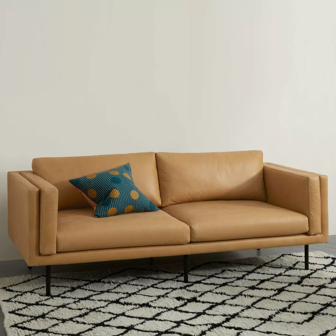 Savio 2-Sitzer Sofa, Leder in Karamellbraun - MADE.com günstig online kaufen