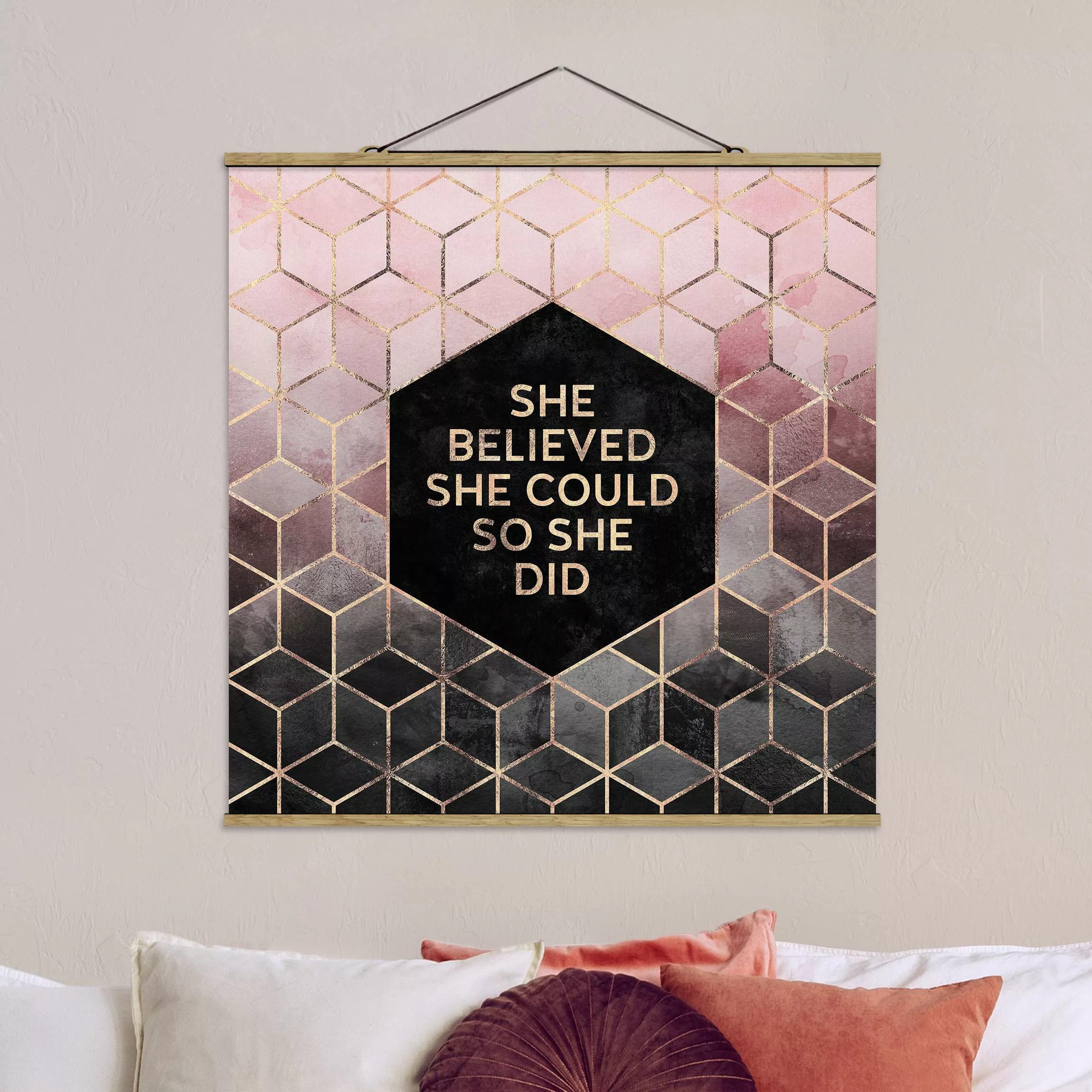 Stoffbild Spruch mit Posterleisten - Quadrat She Believed She Could Rosé Go günstig online kaufen