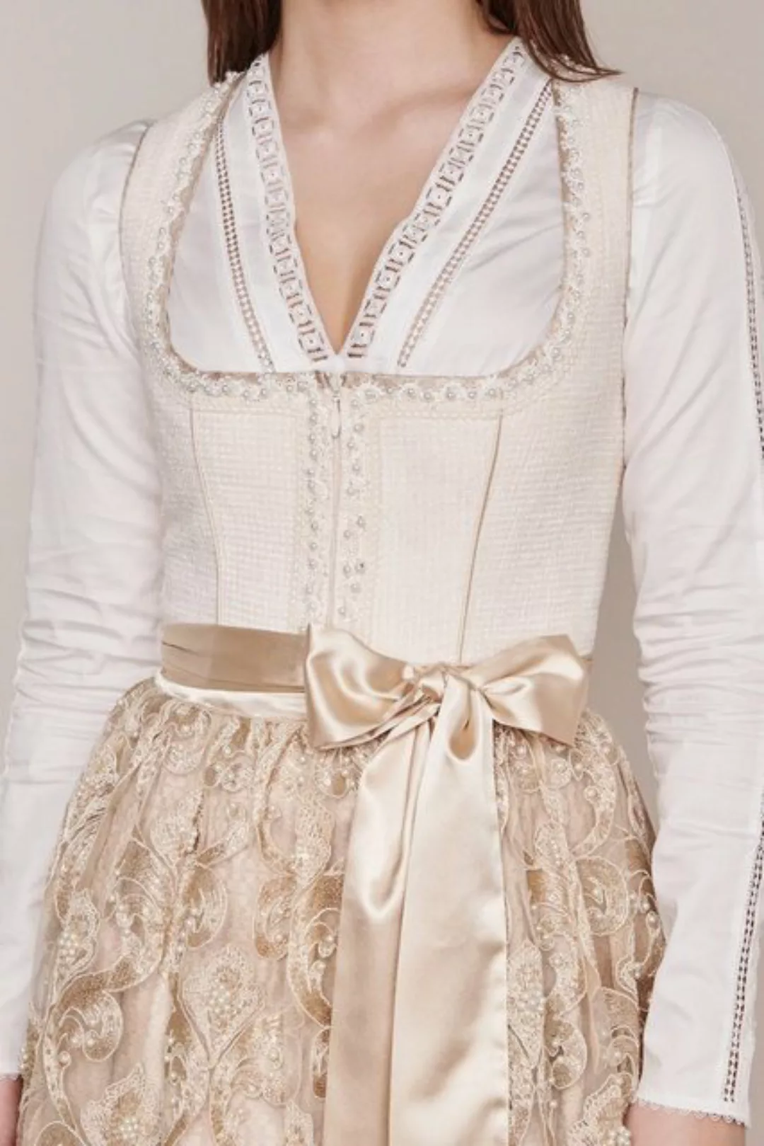 Krüger Madl Dirndl 'Klarissa' Traditionell 411565, Beige - 60cm günstig online kaufen