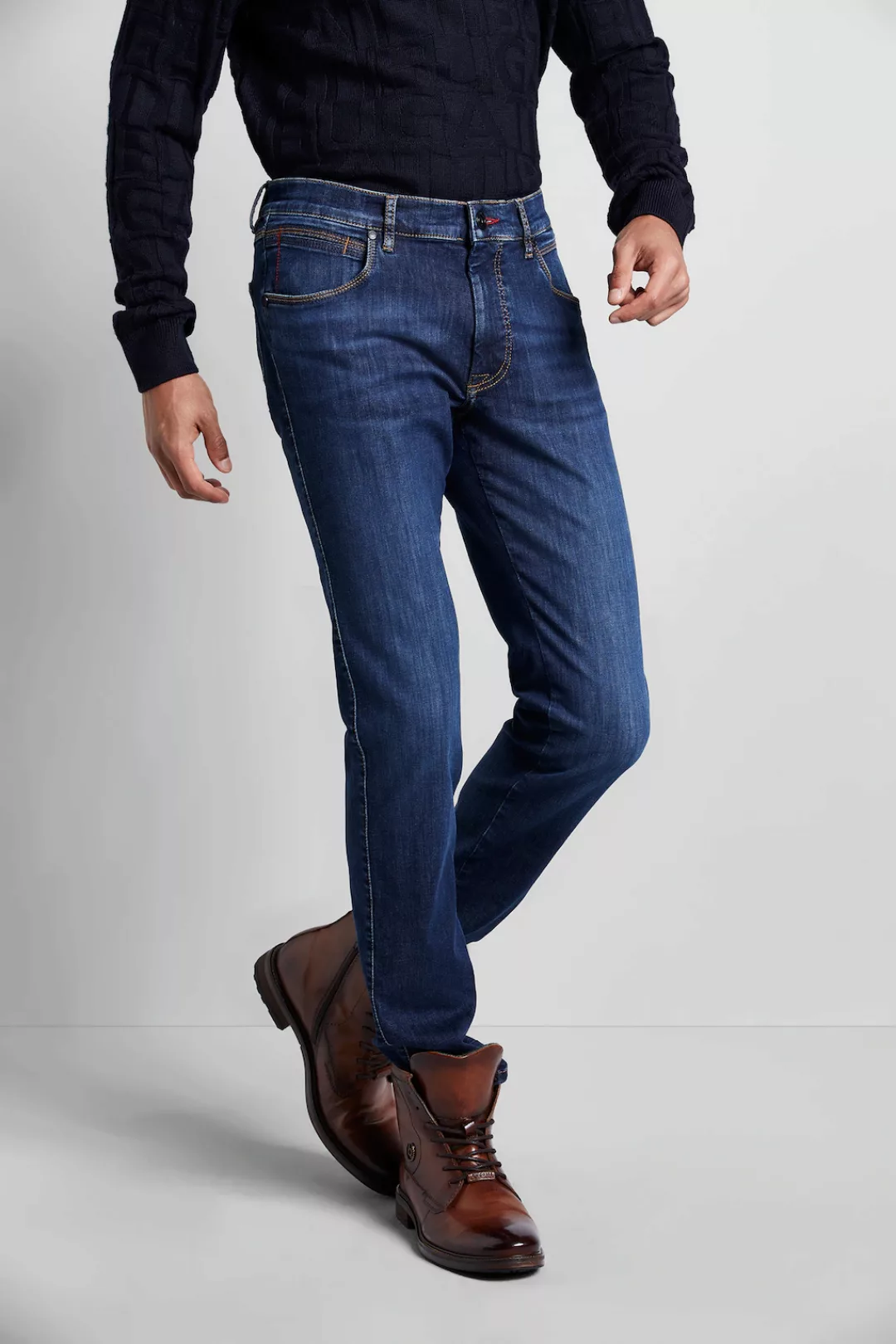 bugatti 5-Pocket-Jeans, im Used Wash Look günstig online kaufen
