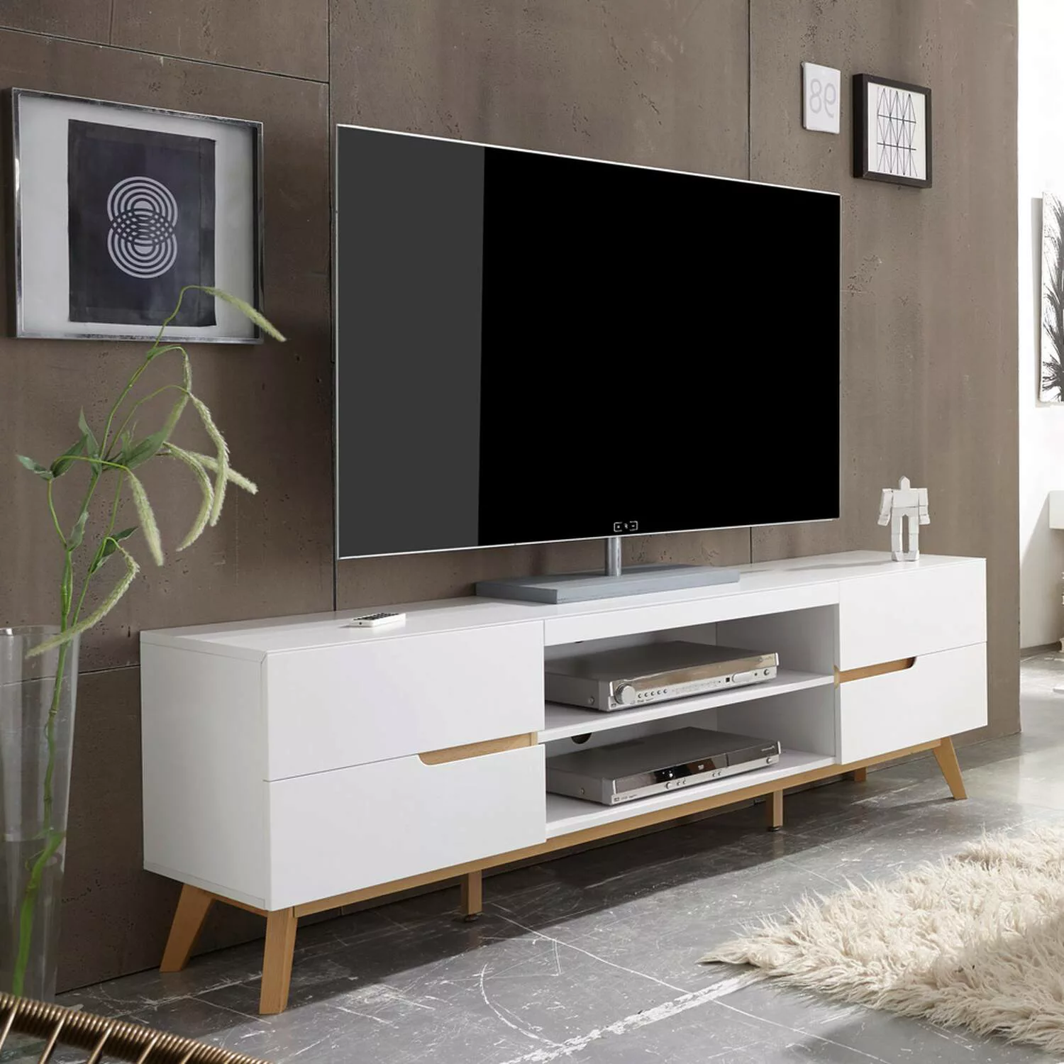 TV Lowboard weiß matt lackiert CERVERA-05 mit Massivholz in Asteiche furnie günstig online kaufen